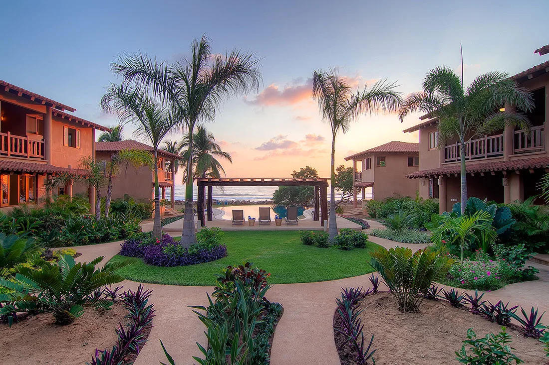 32-Exteriors.jpg
