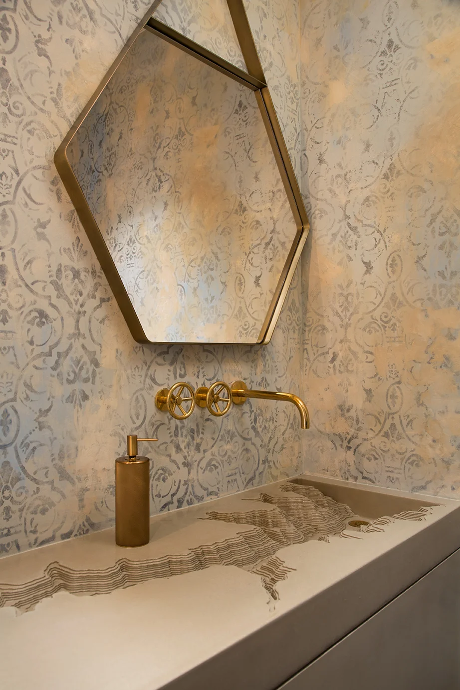Custom concrete sink with the topography of the canyon