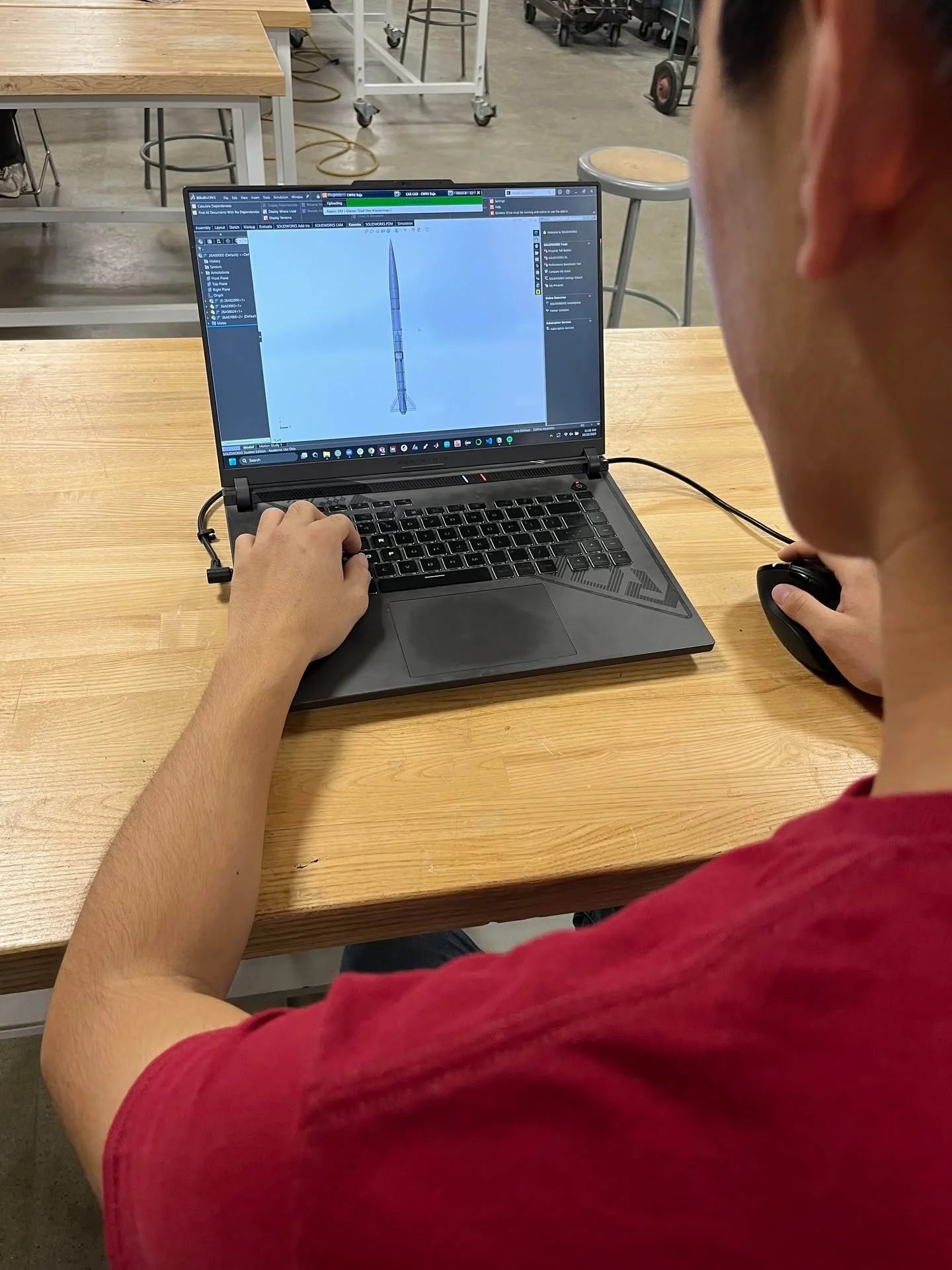 A huge thank you to @kenestocorp for sponsoring us. Kenesto has been an essential part of our design process and has made sharing 250+ parts for our competition rocket a breeze. Thank you so much for the support Kenesto!