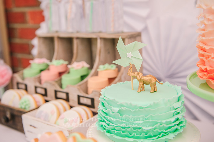 Green_Ruffled_Ombre_Cake.jpg