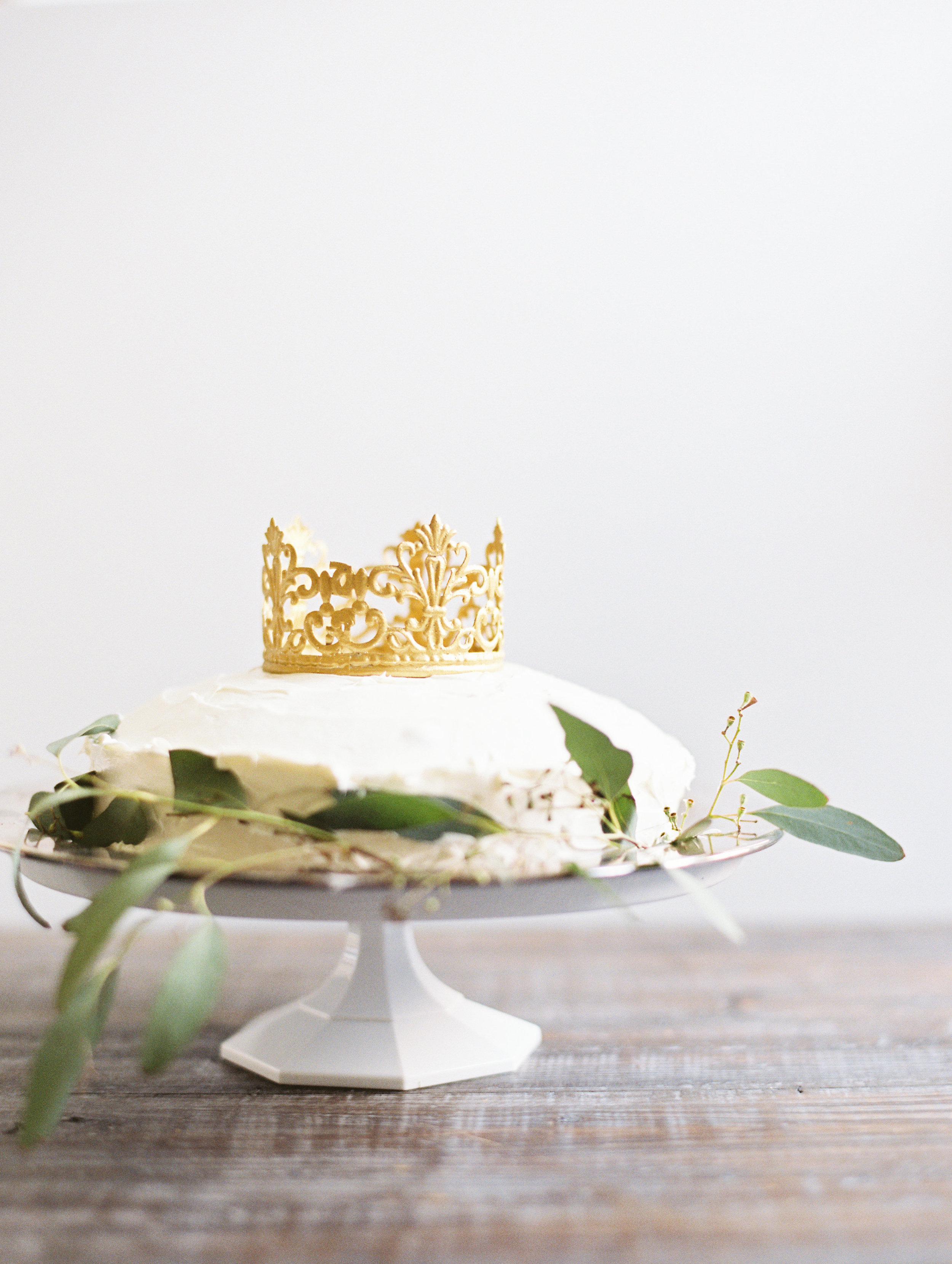 Le Petit Prince Baby Shower - Crown Cake