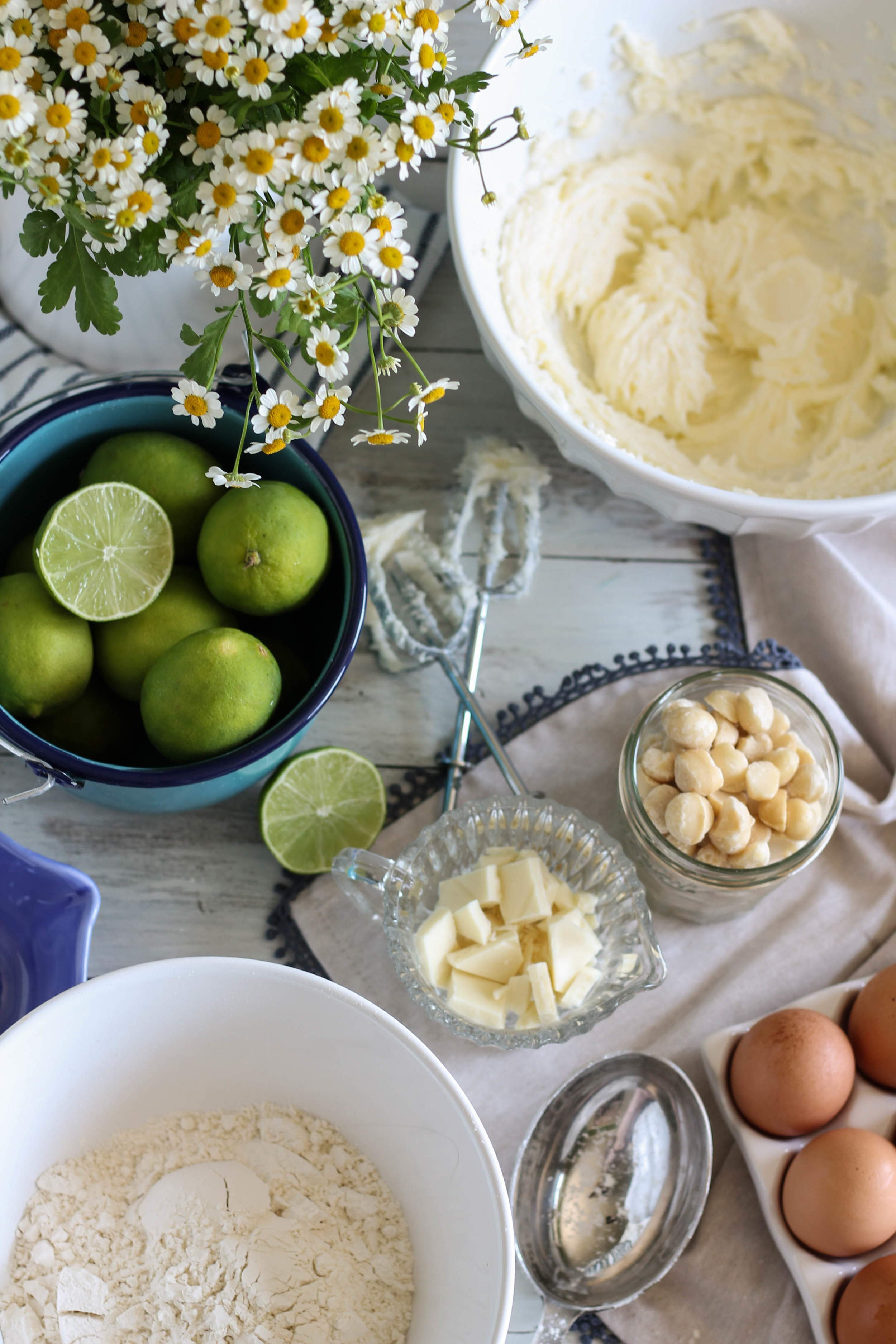 White Chocolate Macadamia Nut Lime Bars {Pedantic Foodie}