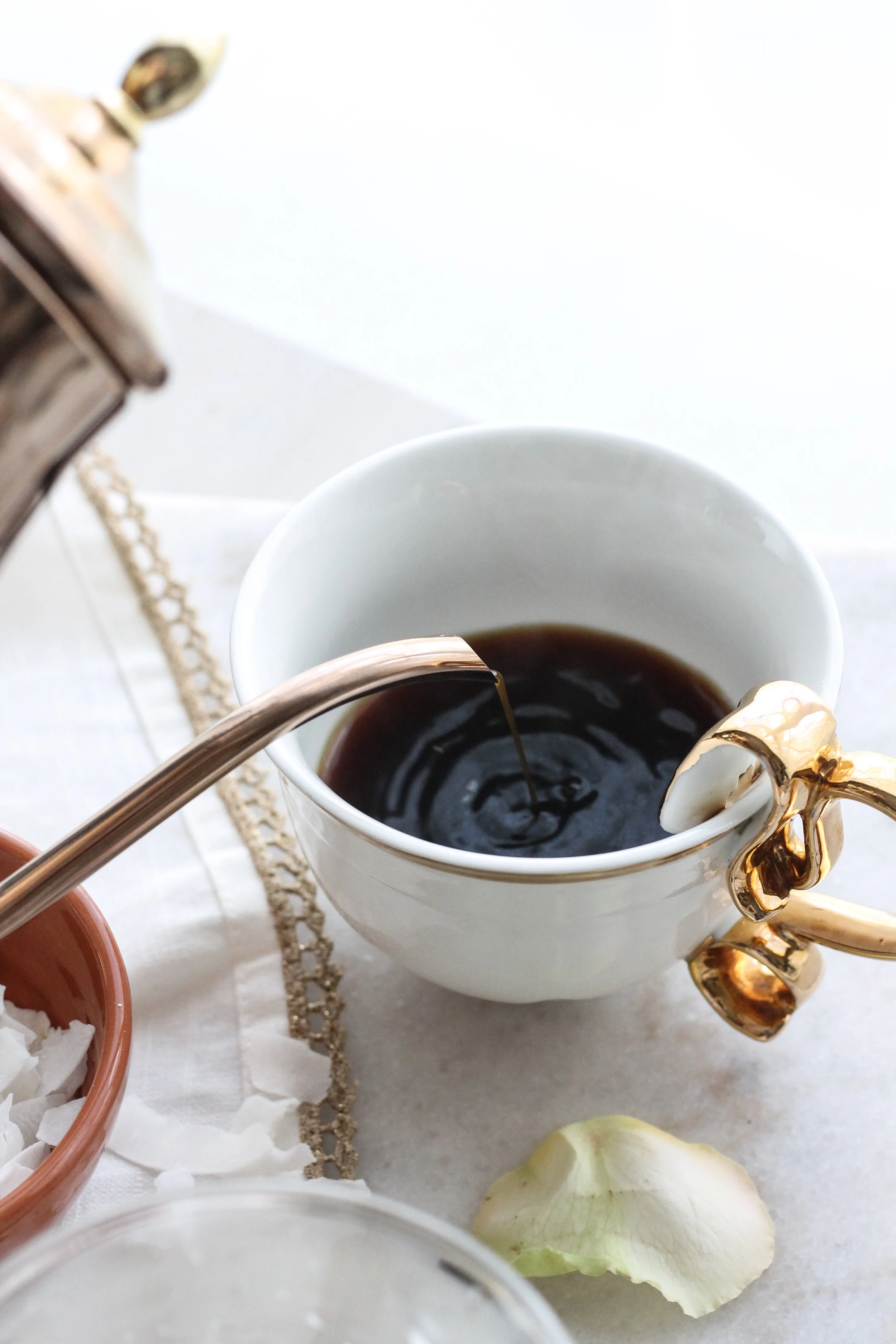 COCONUT VANILLA BEAN LATTE — Plate Fete