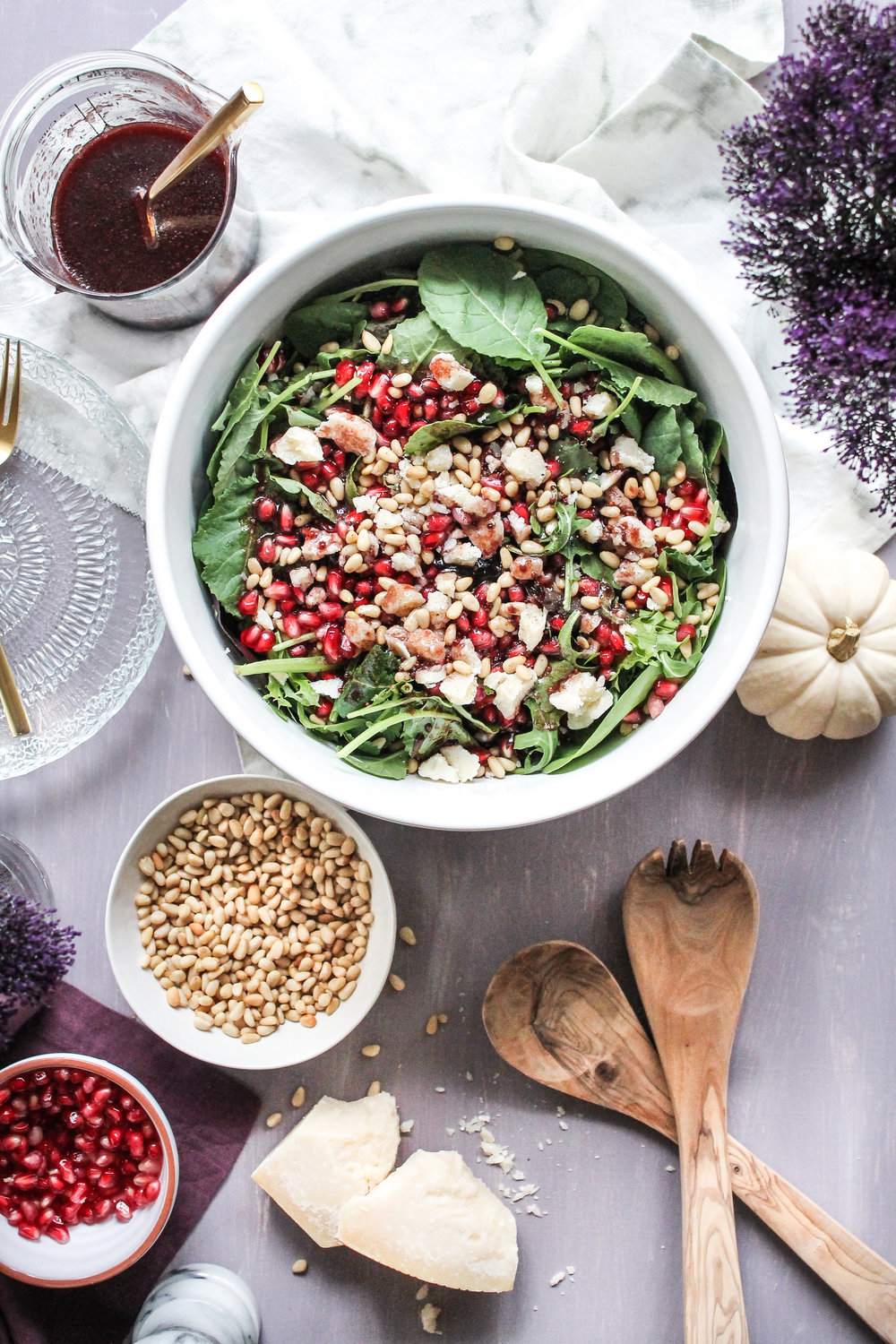 Mixed+Greens+Salad+with+Pomegranate,+Pine+Nuts,+and+Pomegranate+Merlot+Vinaigrette+[+www.pedanticfoodie.jpg