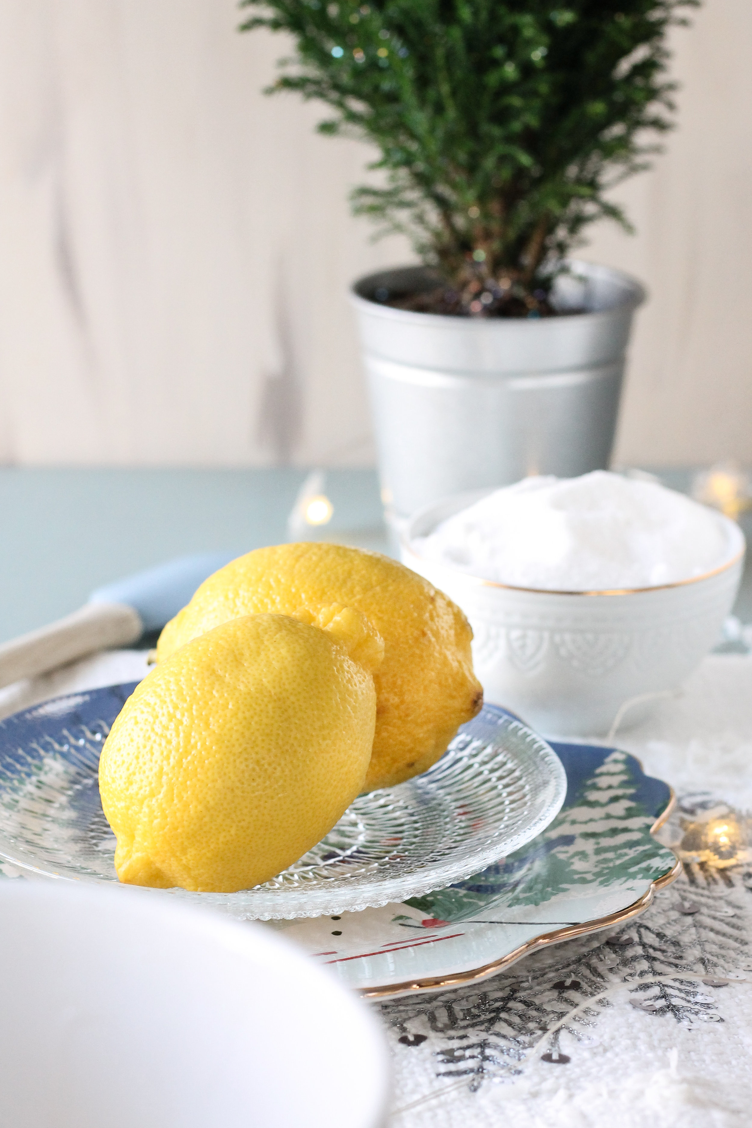 These super simple lemon coconut macaroons are sure to be the star of this year's cookie swap!  Find the recipe on www.pedanticfoodie.com!