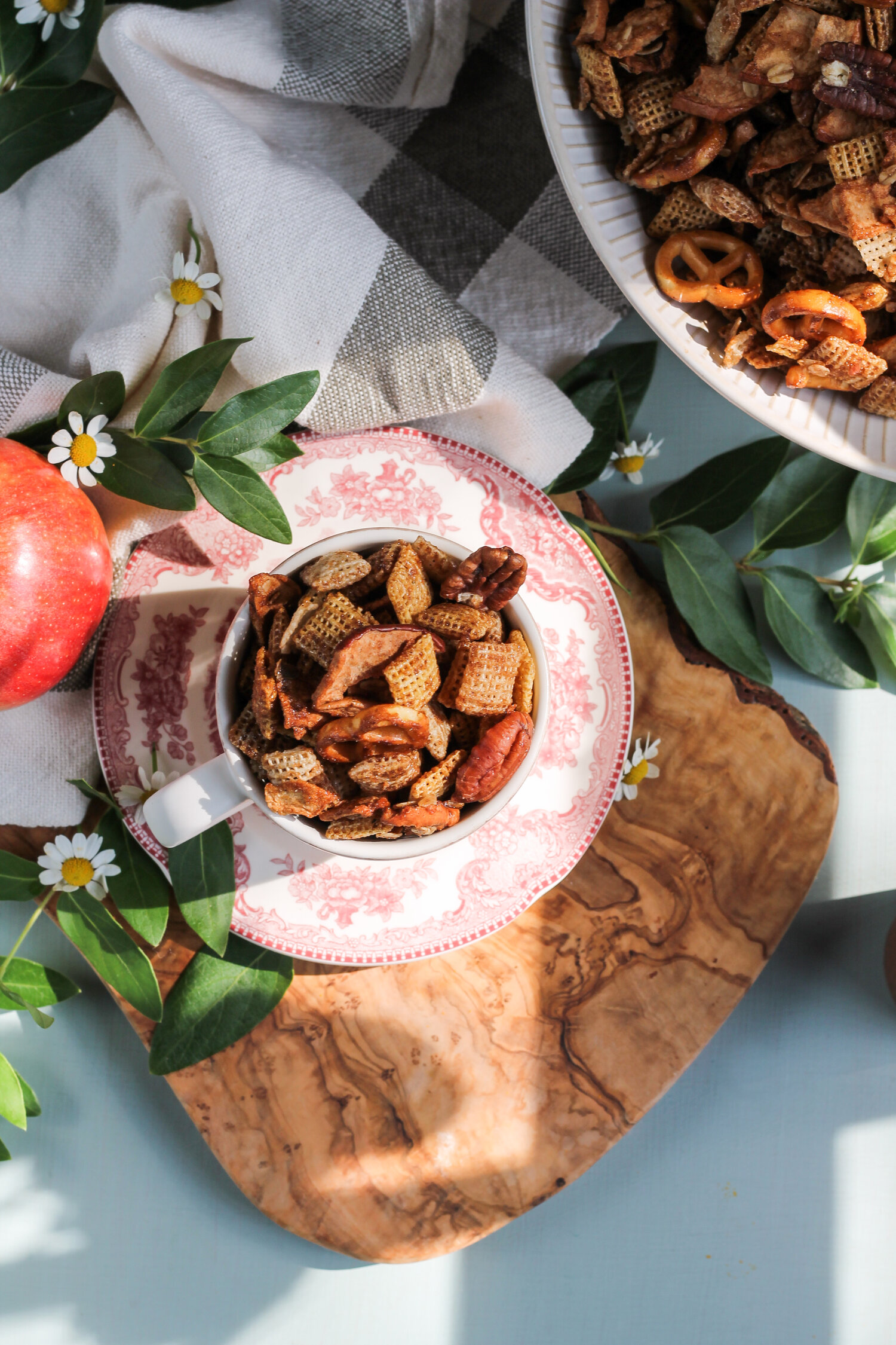 Apple Cider Chex Mix is the ultimate autumn snack!  Find this recipe and more at www.platefete.com!