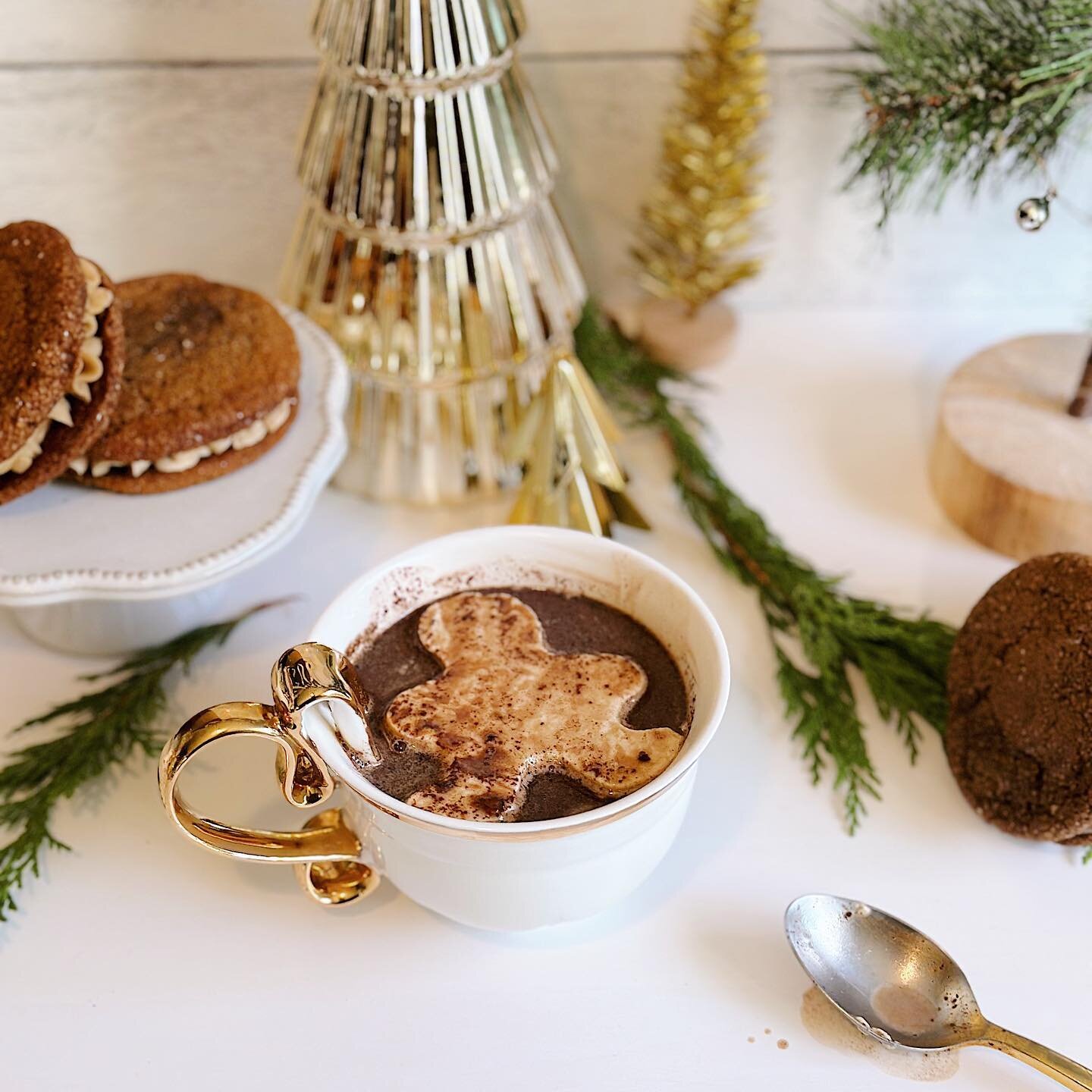 HOT COCOA KITS ARE HERE! Pre-order the perfect gift today! My cocoa kits come in both Gingerbread and Toasted Marshmallow flavors and can be paired with my signature sandwich cookies for the ultimate holiday experience! Prices and details are on the 