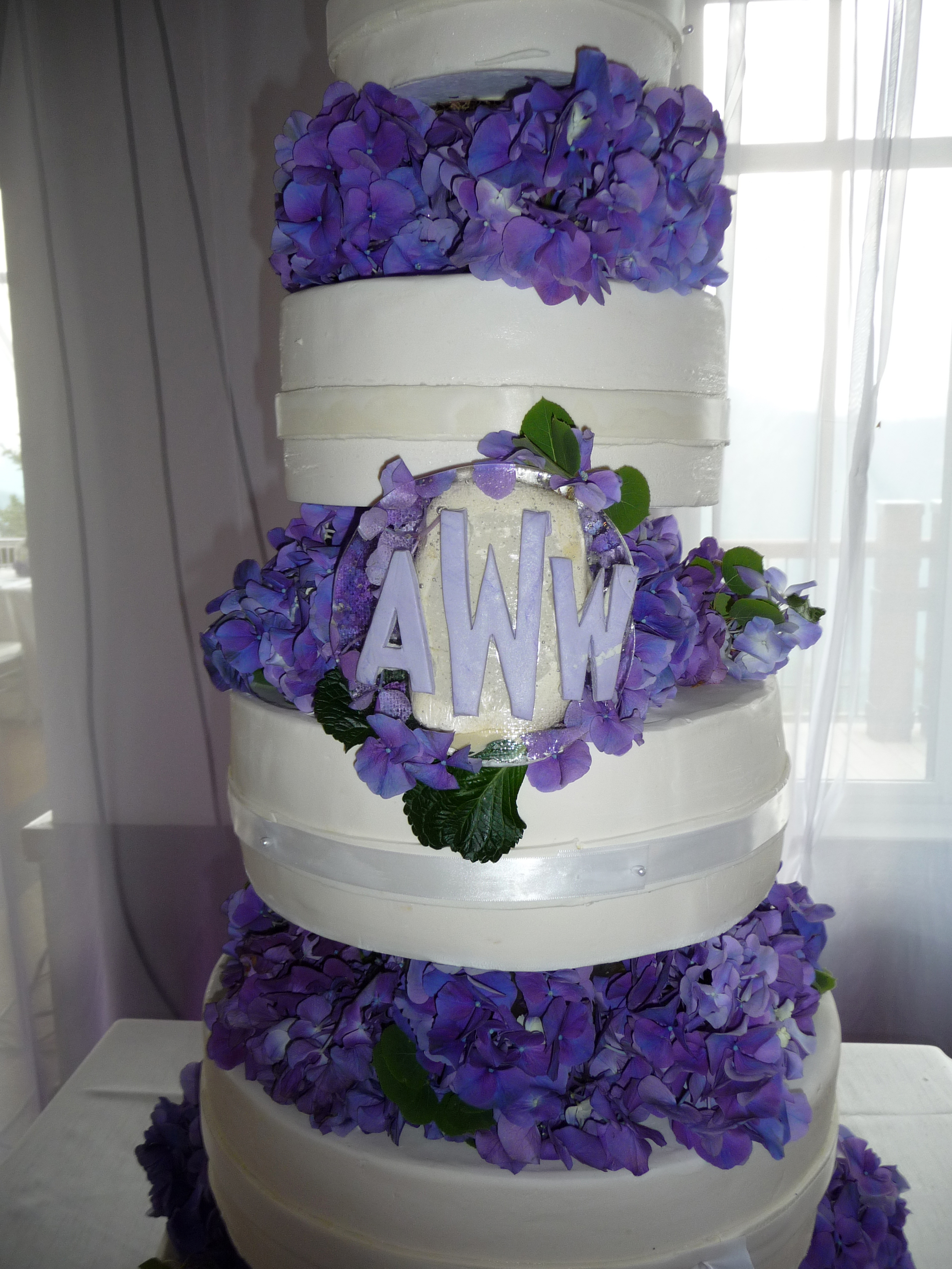 thomas-barlow_cakes_purple.jpg