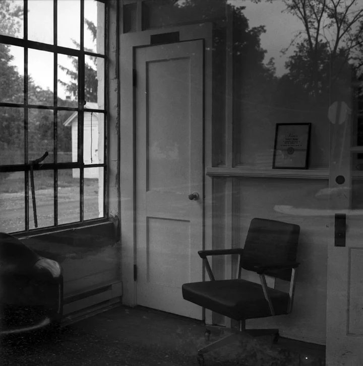 2 Gentile_Office Tivoli NY_silver geletin print_4x4in.jpg