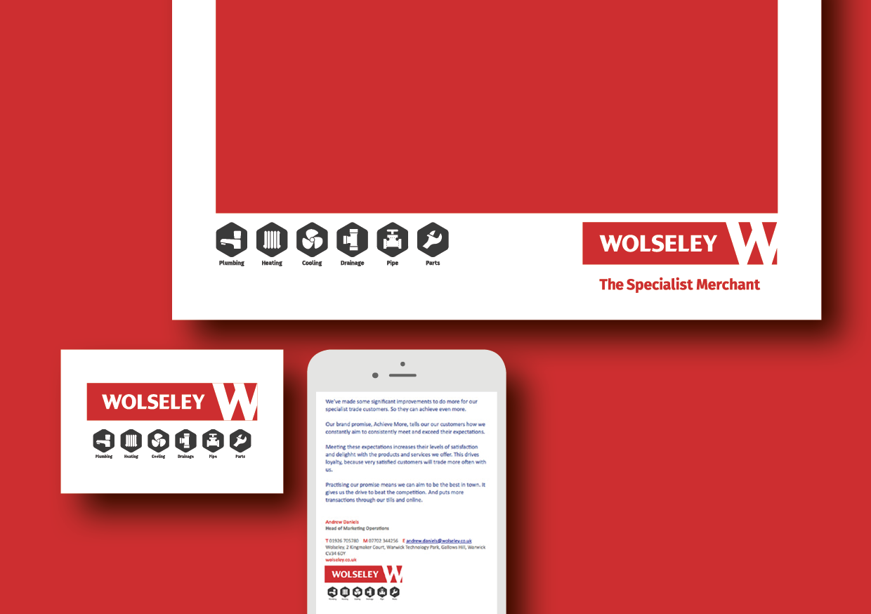 05_Logo_and_elements_in_context.png