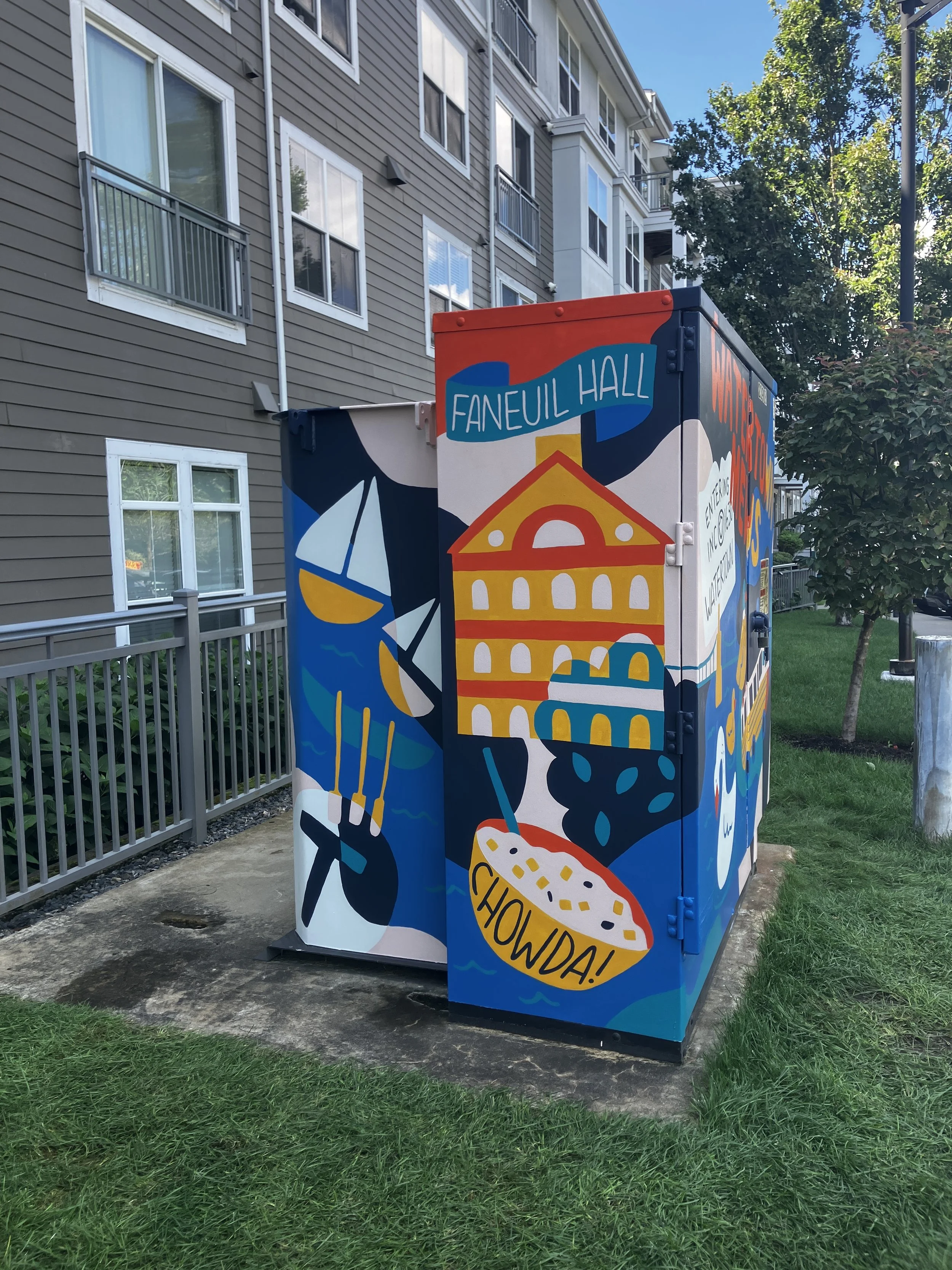 Hand painted Boston landmarks of Faneuil Hall for a utility box mural by Providence artist Rebecca Pry. 