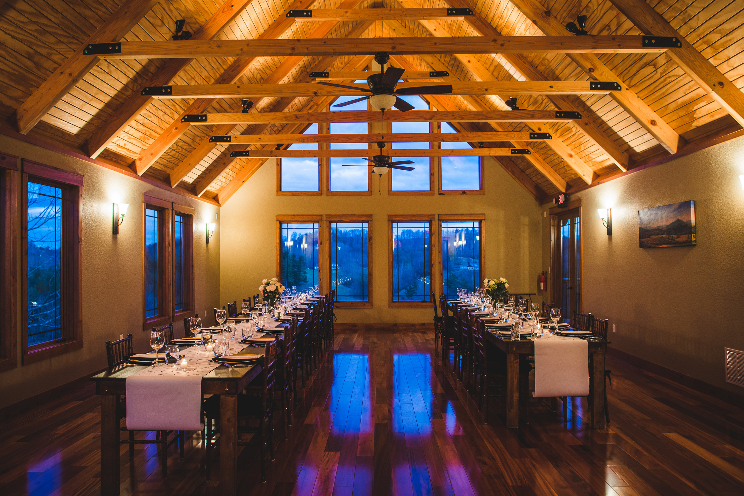 Photo courtesy Fete Photography from the 2017 perfect pairings Valentine's weekend dinner