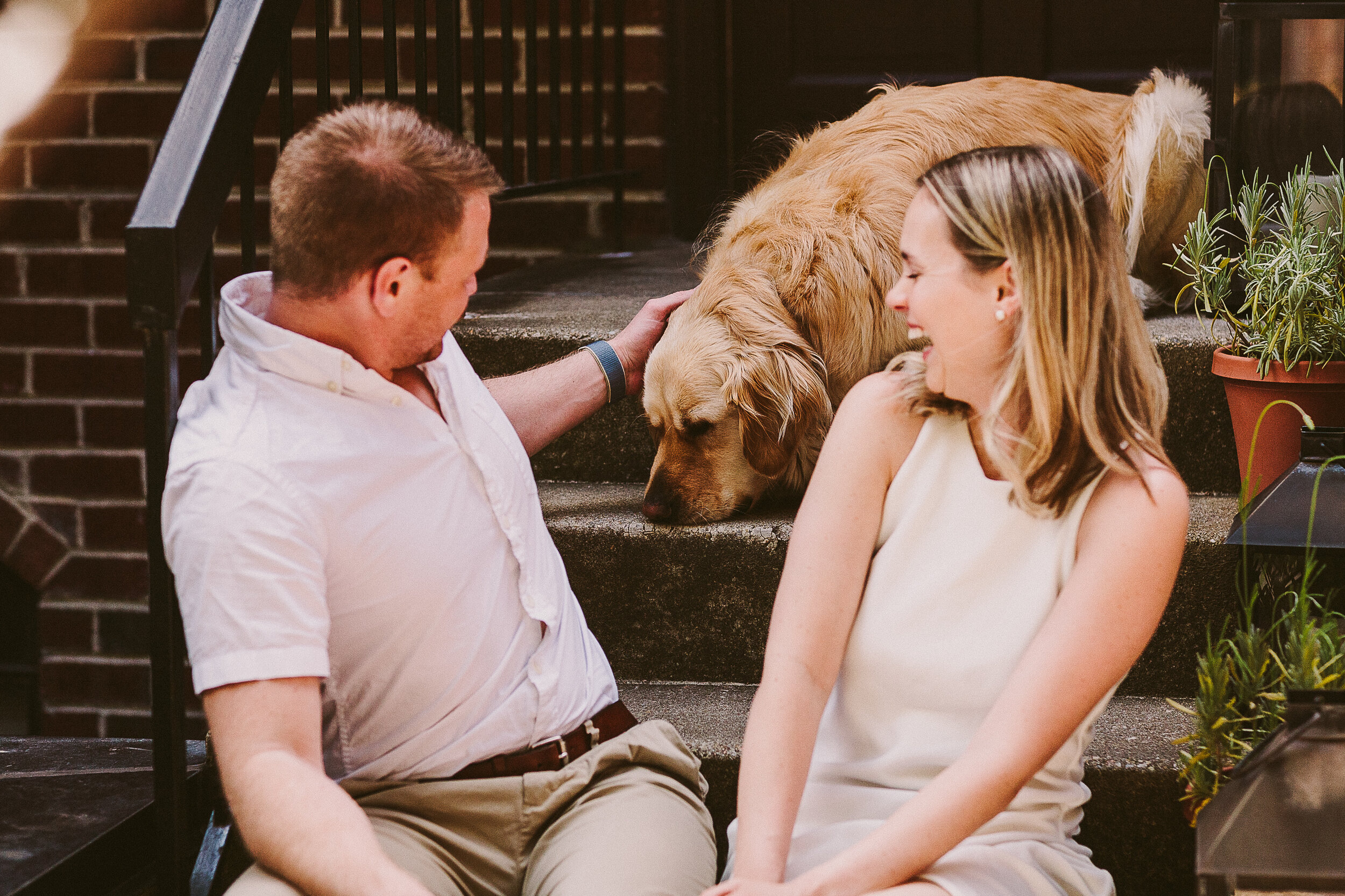 RABE FAMILY PORCH SESSION-77.jpg