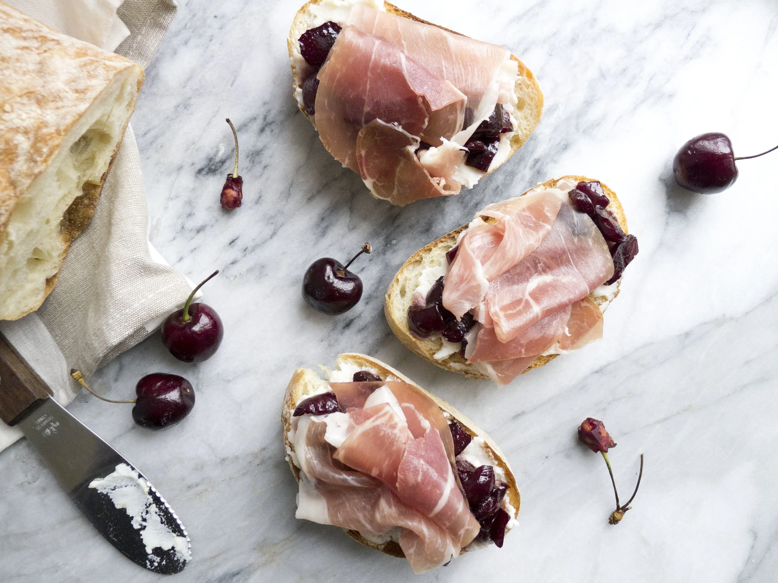 Cherry Sauce and Prosciutto Crostini 