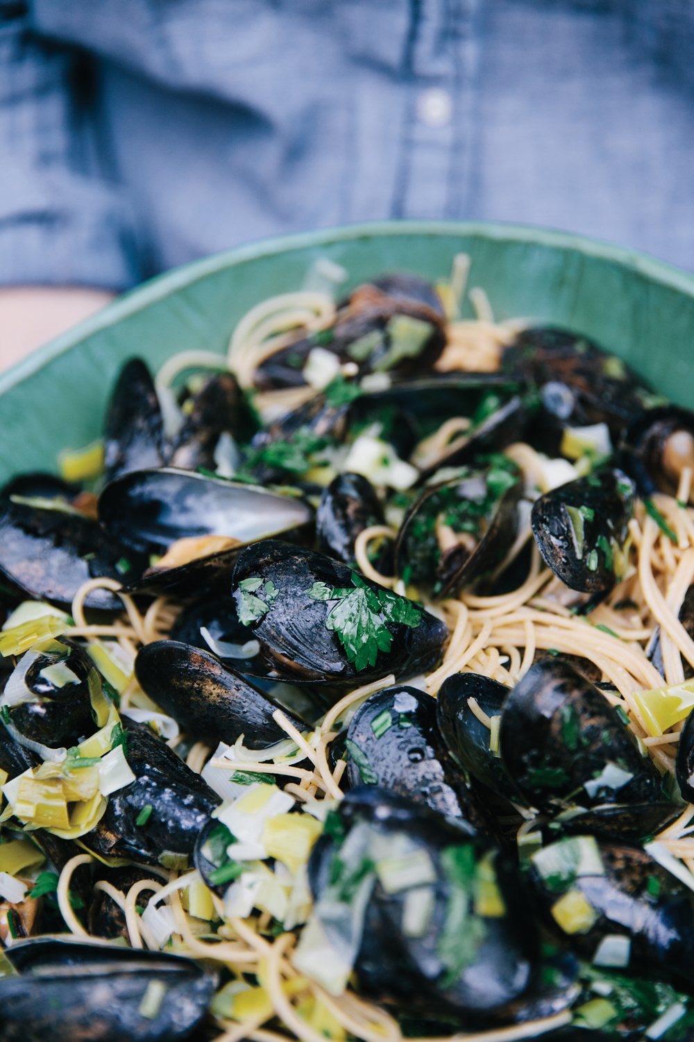 Spring_Guest-3_Pasta_Mussels.jpg