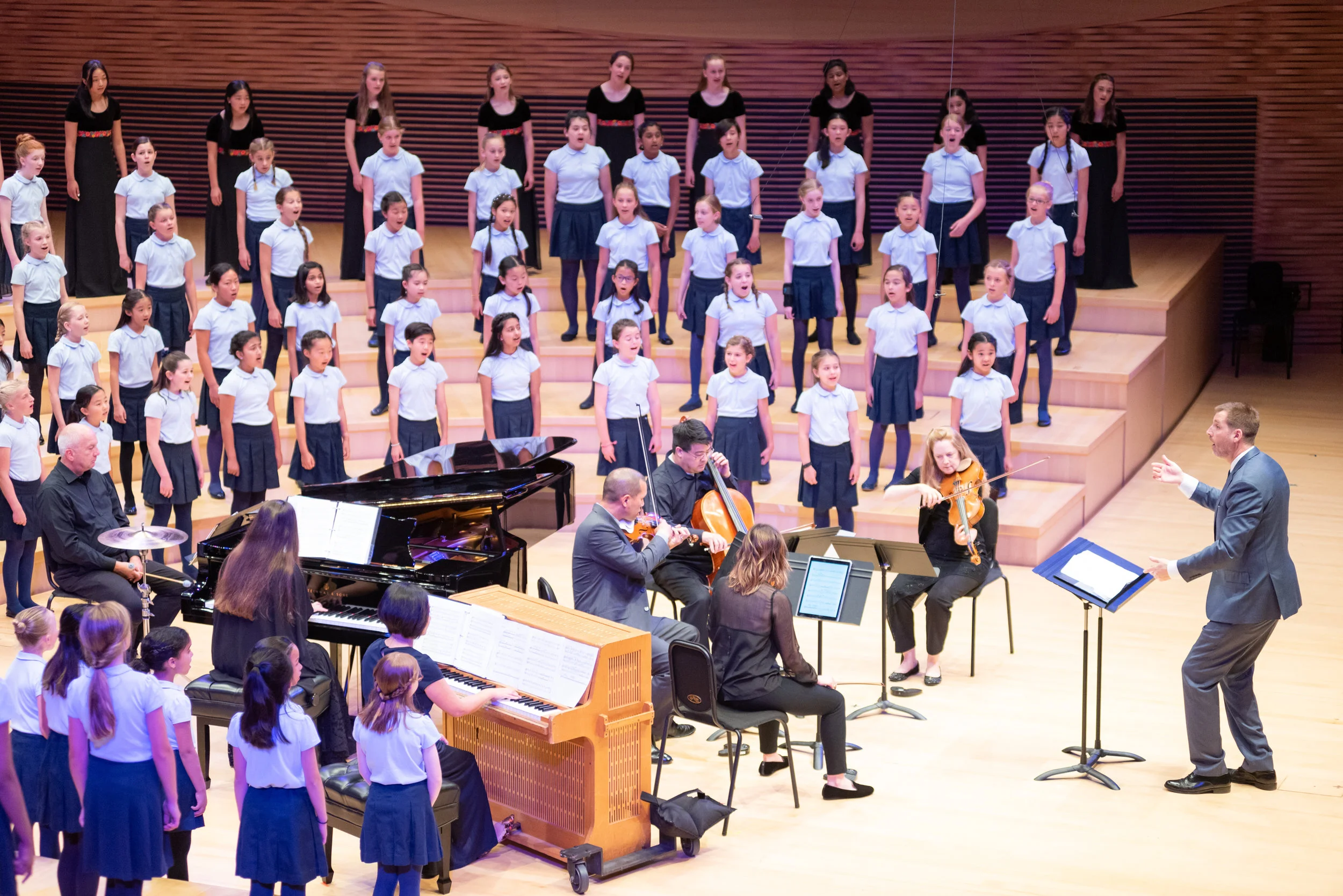 201906_iSing_InYourLight_KCP-8228.jpg