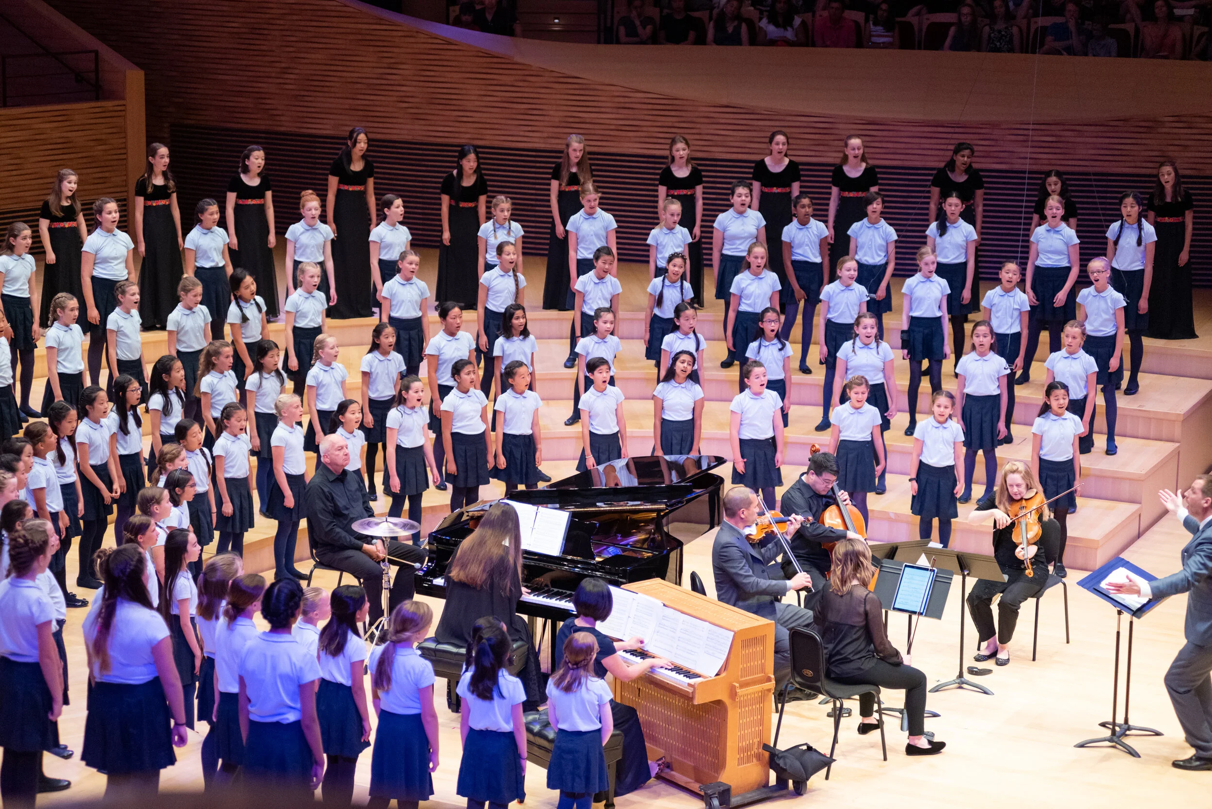 iSing Silicon Valley, girls changing the world through song