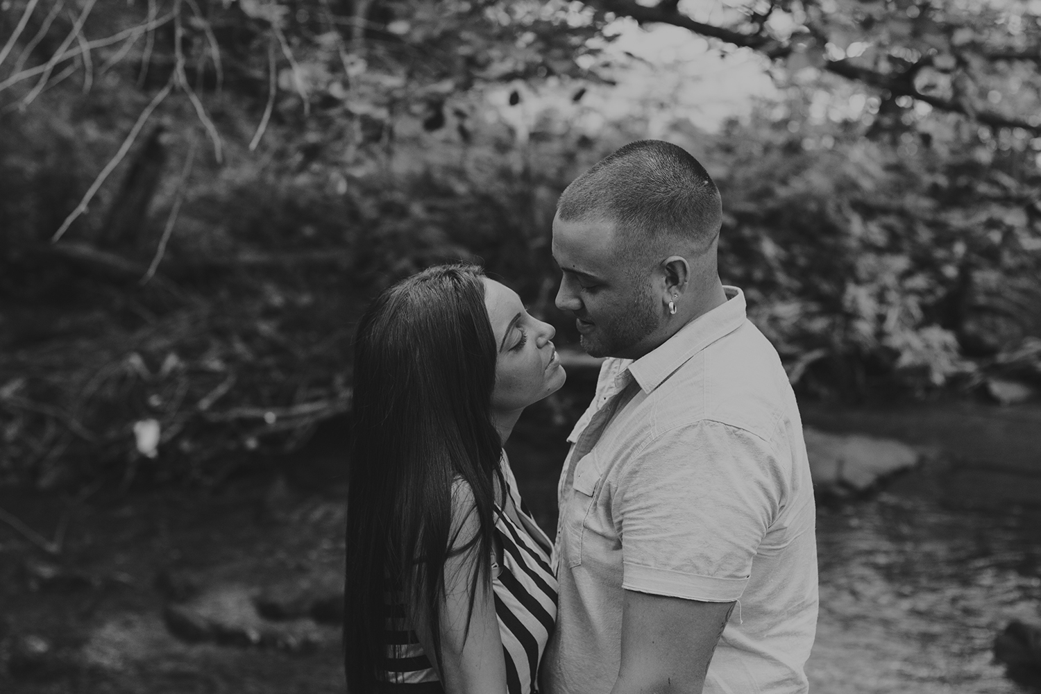  Outdoor engagement photography at Corbett's Glen Nature Park in Rochester, NY. 