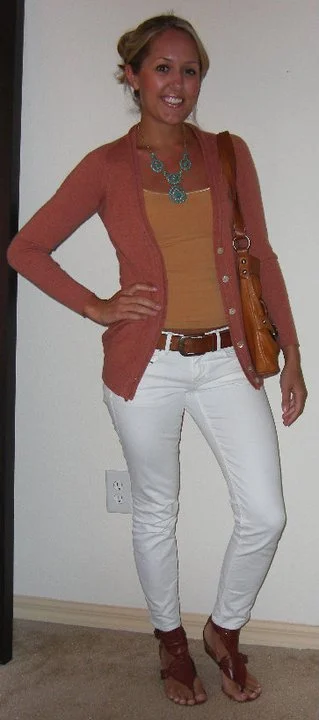 Occasion: Dinner and the Apple store Shirt: Kansas boutique (when I was in college) Necklace: Stella & Dot, c/o Lori McMinn ( http://www.stelladot.com/sites/lorimcminn ) Cardigan: c/o Banana Republic Florida Mall Jeans: Gap, $30 Belt: H&M Shoes: Bakers, $40 
