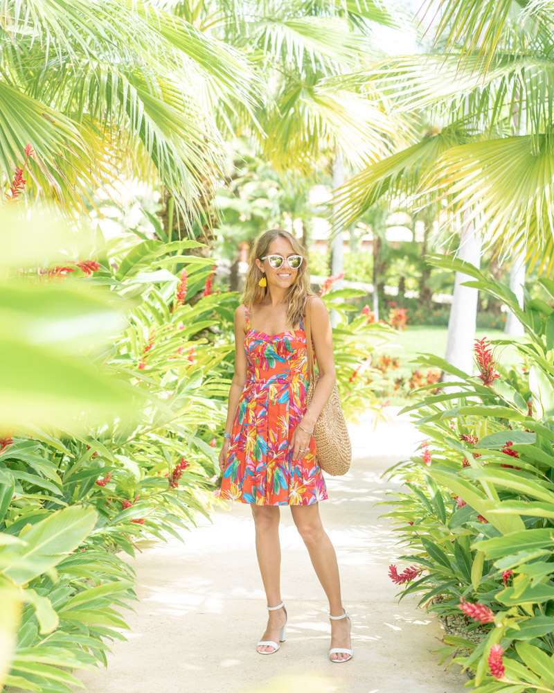 Today's Everyday Fashion: Cancun Outfit Video — J's Everyday Fashion