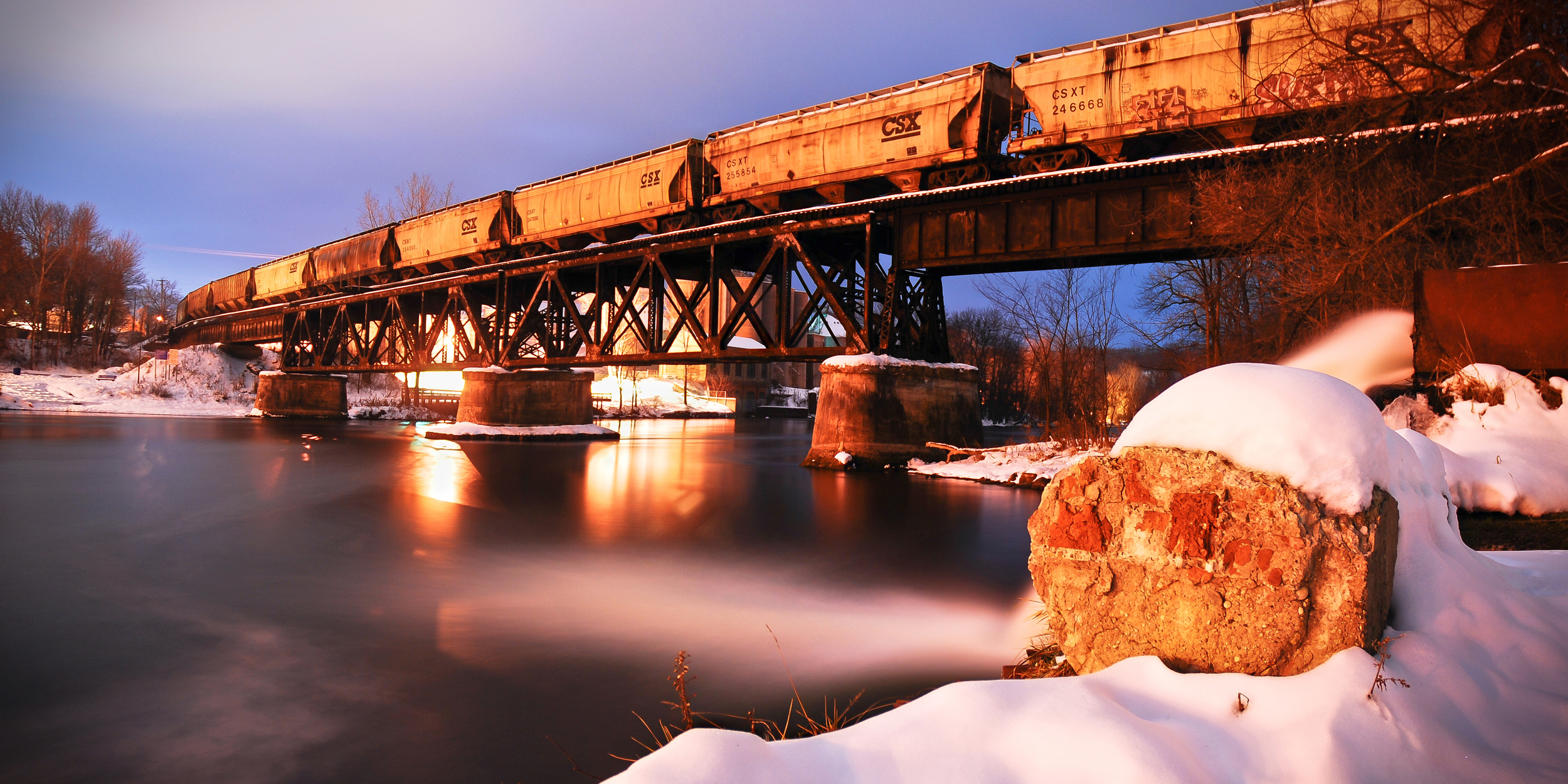 Railroad Pan- SS 2x1.jpg