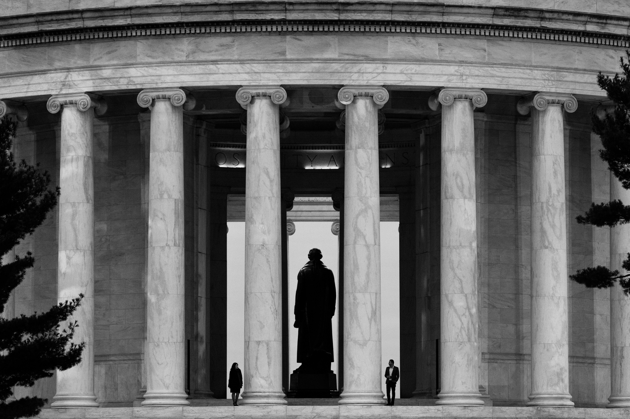 Jefferson Memorial Engagement Session
