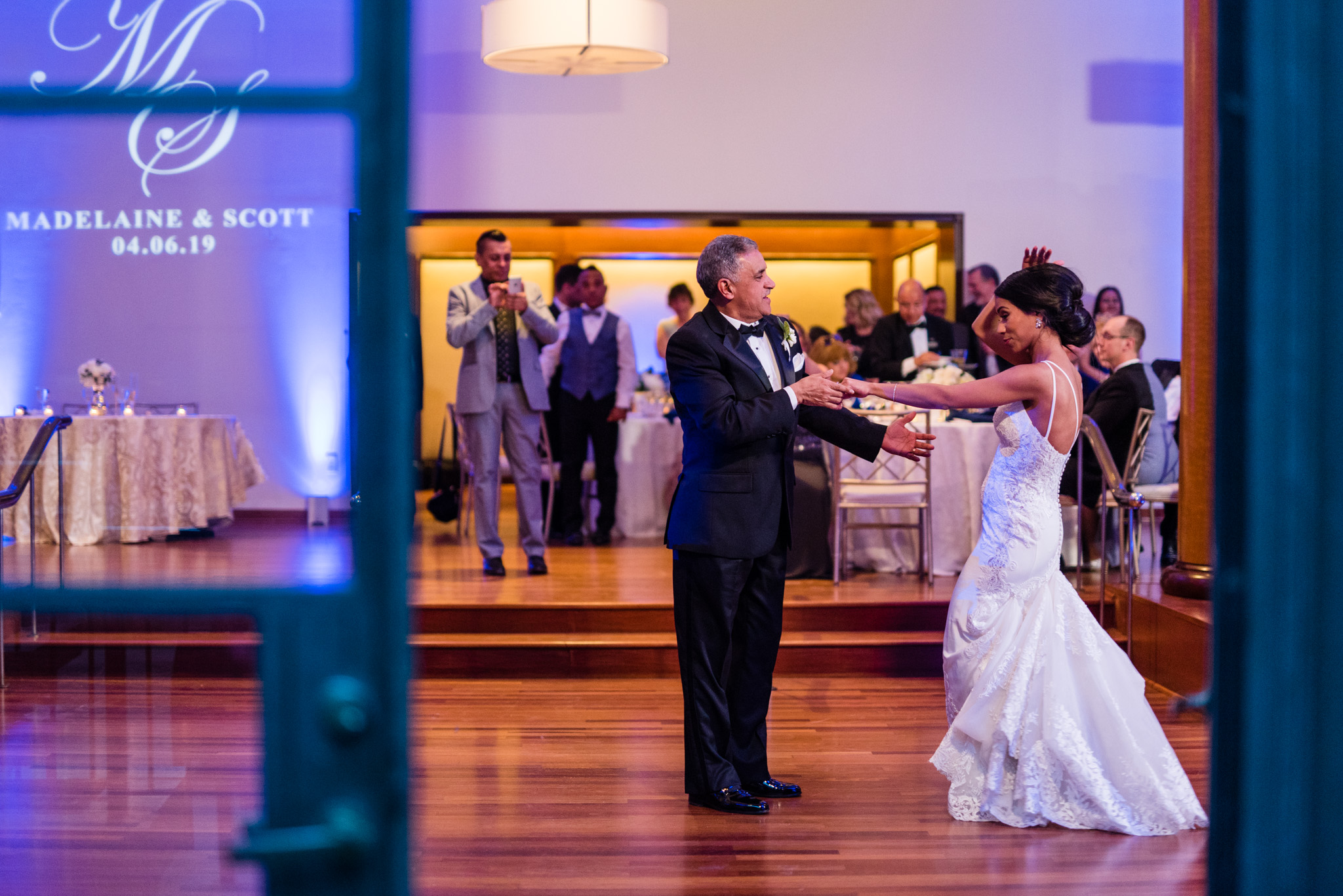 father daughter wedding dance