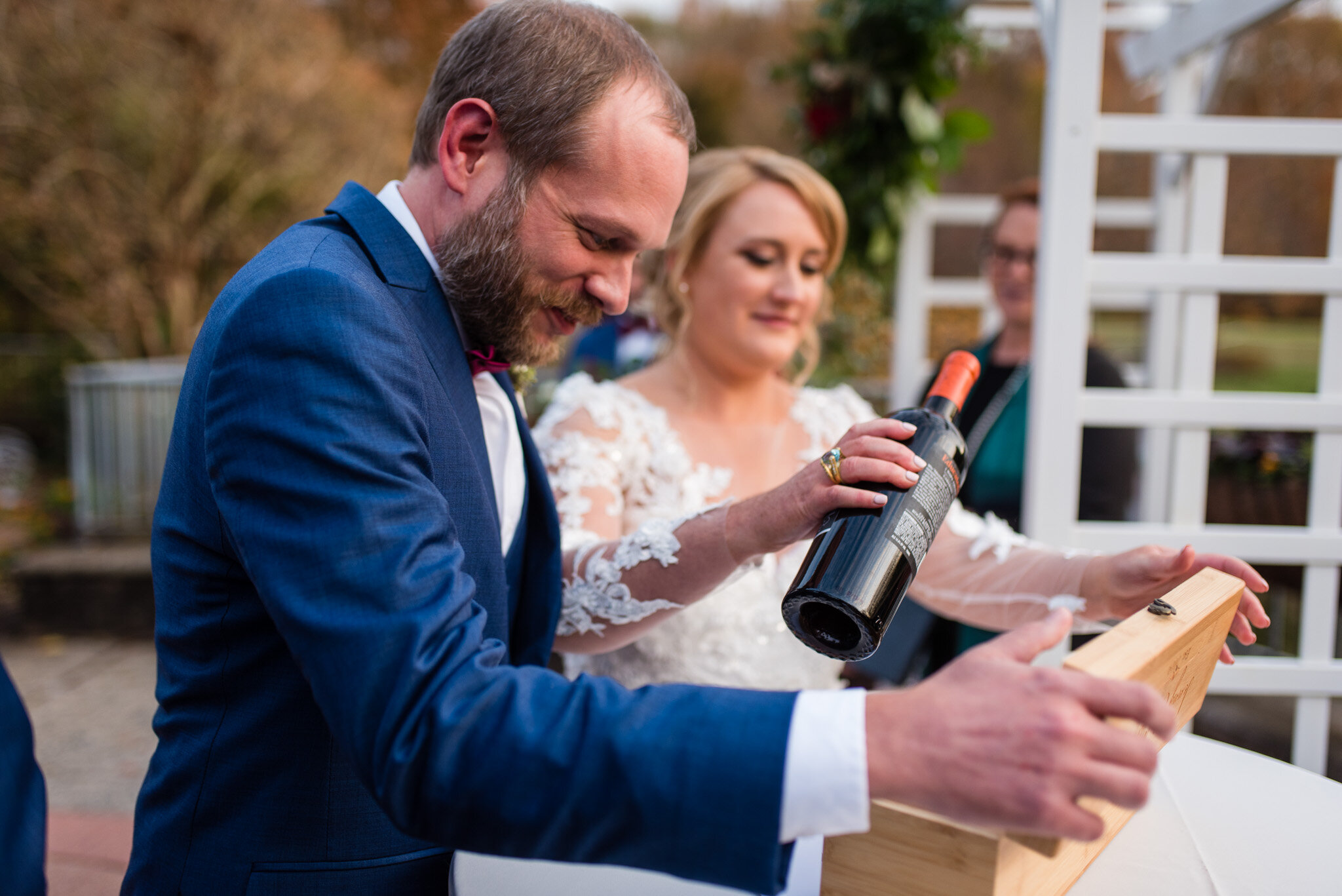 Wedding wine bottle ceremony