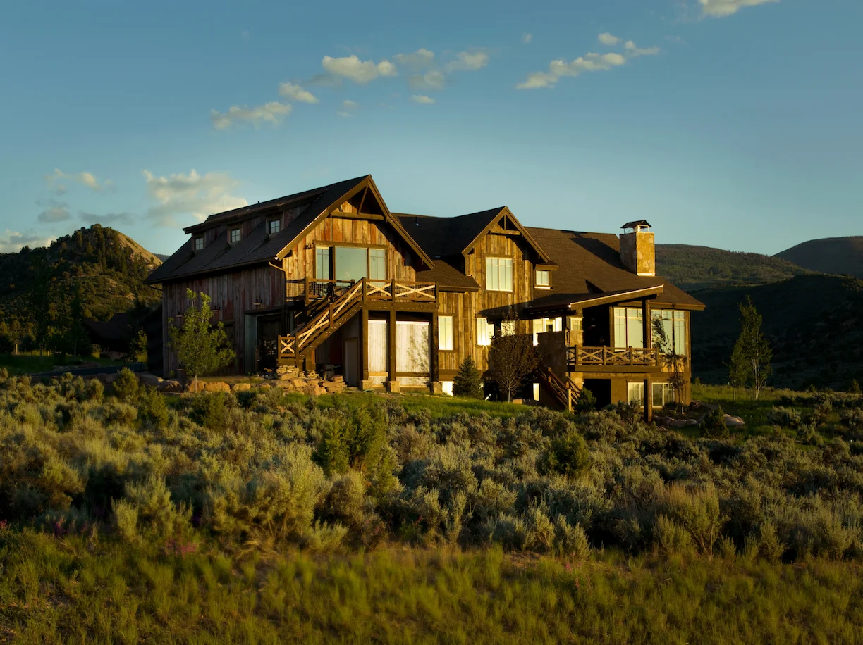 Exteriors 028.jpg