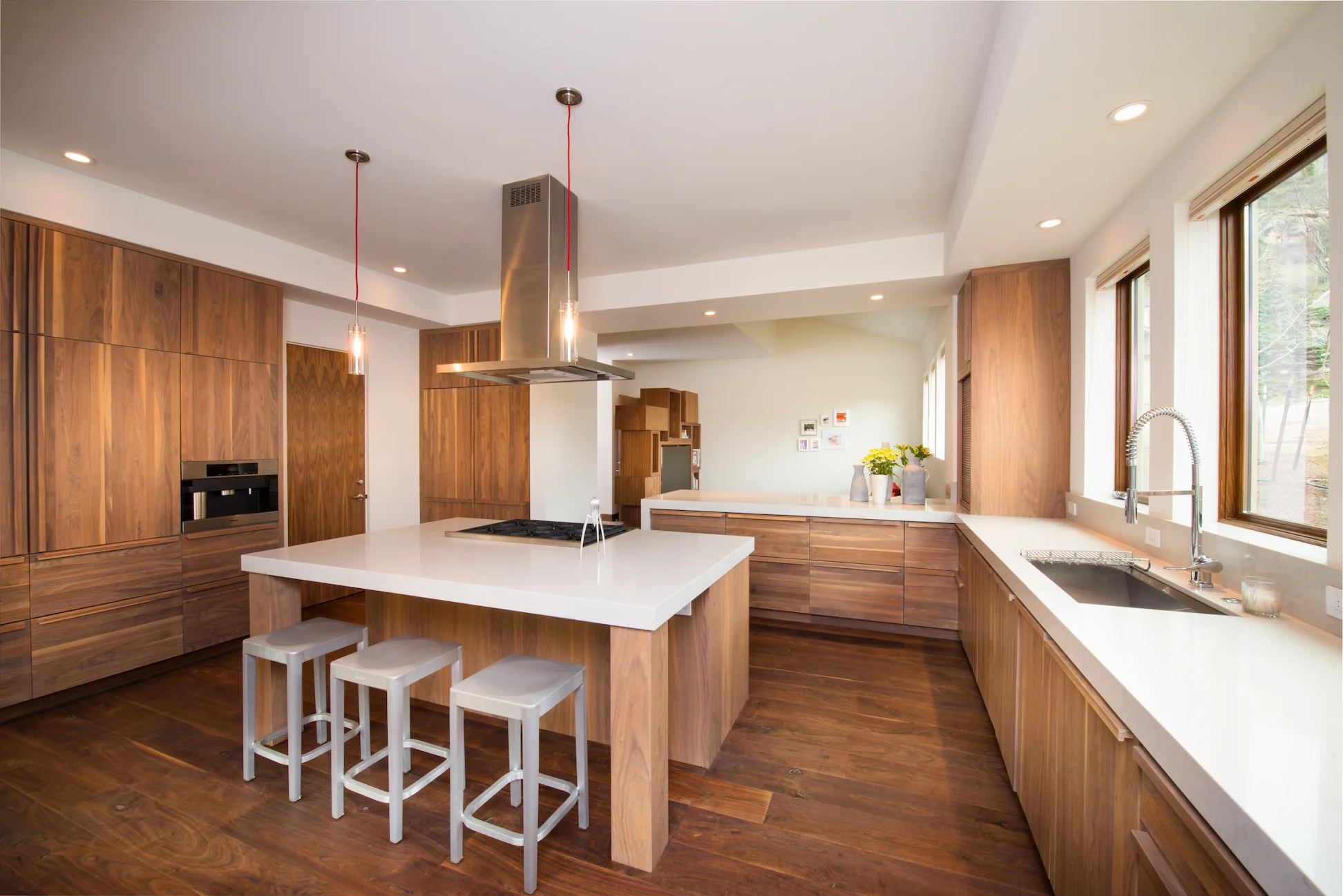 1416Moraine_Kitchen.jpg