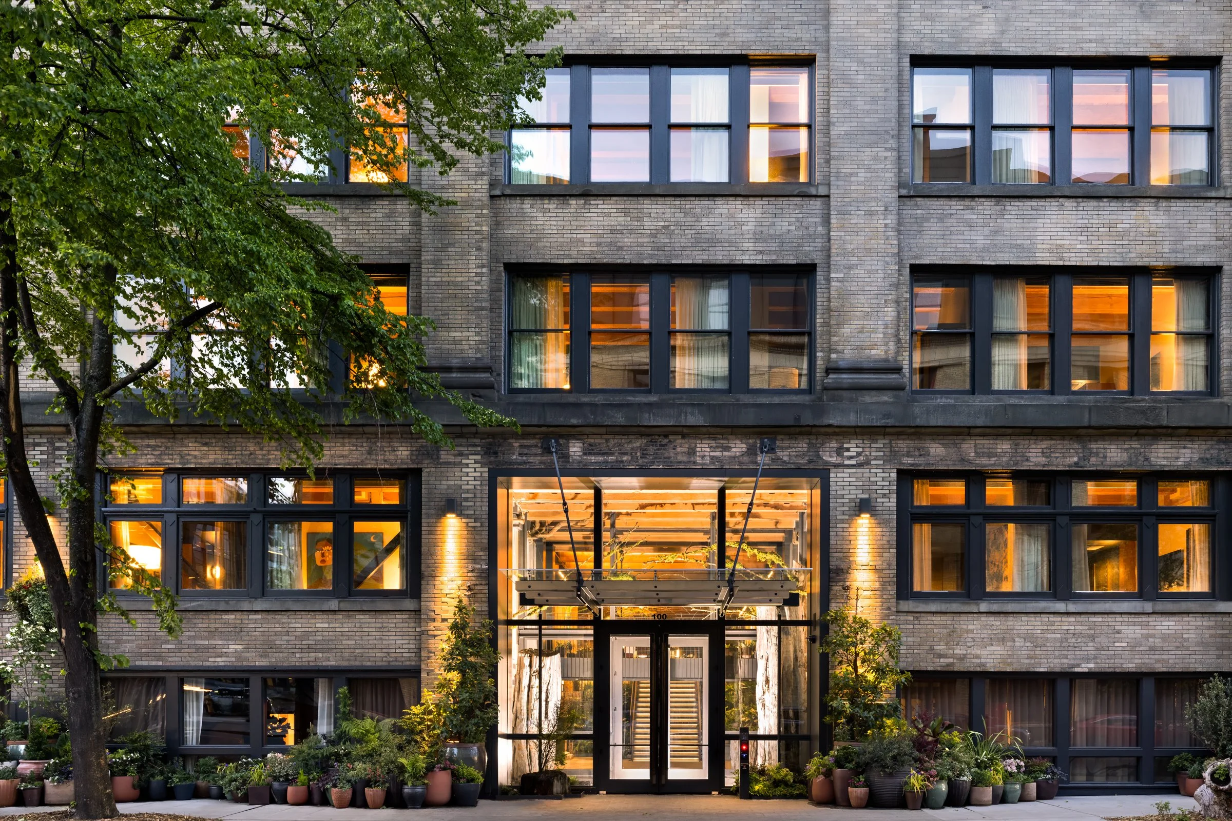 PopulusSeattle_Exterior3.jpg