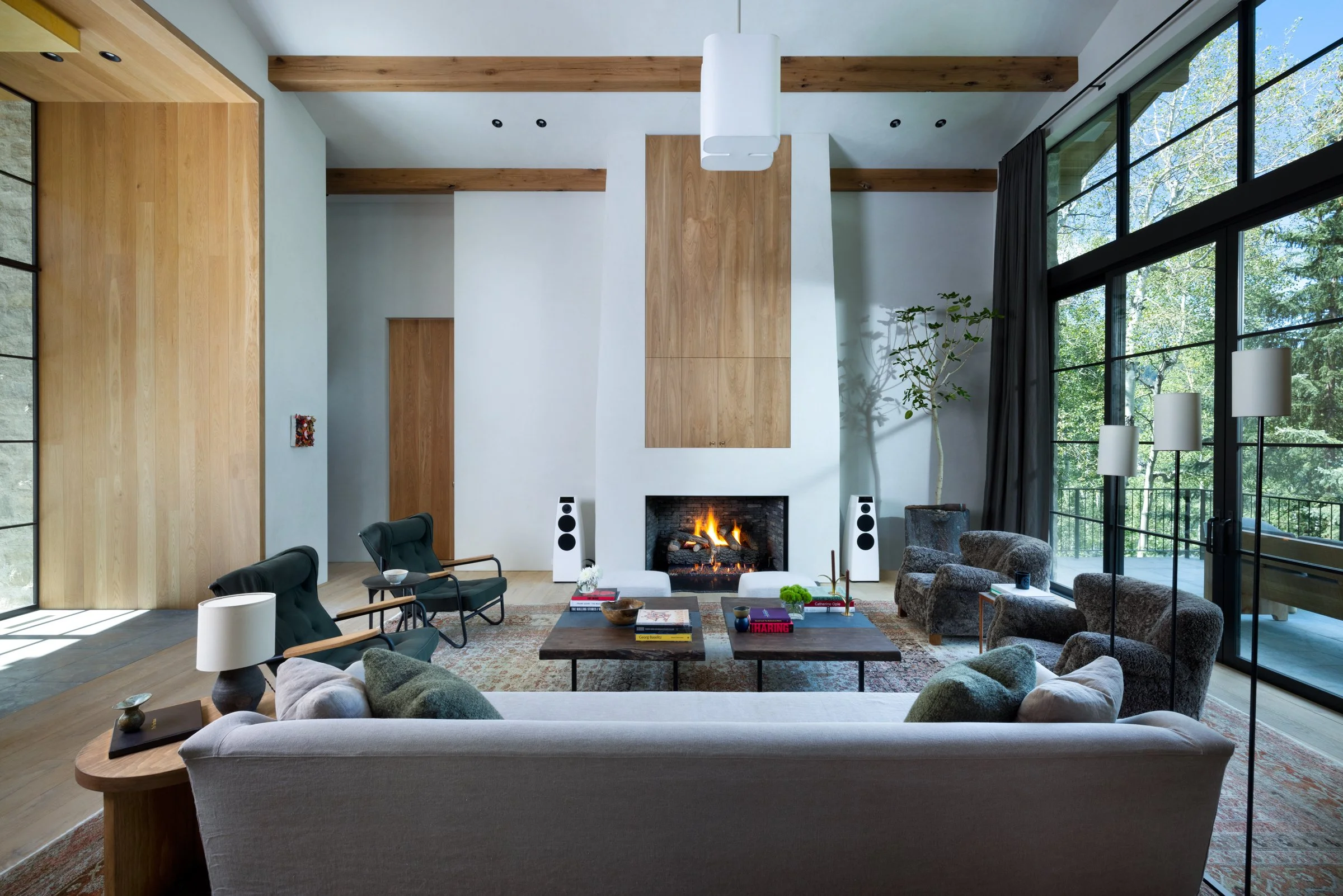 197Rockledge_Living3.jpg