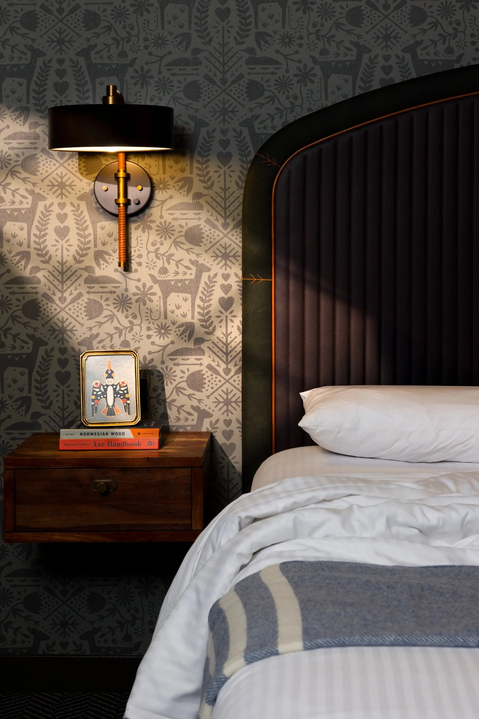 Hewing_RoomDetail3.jpg
