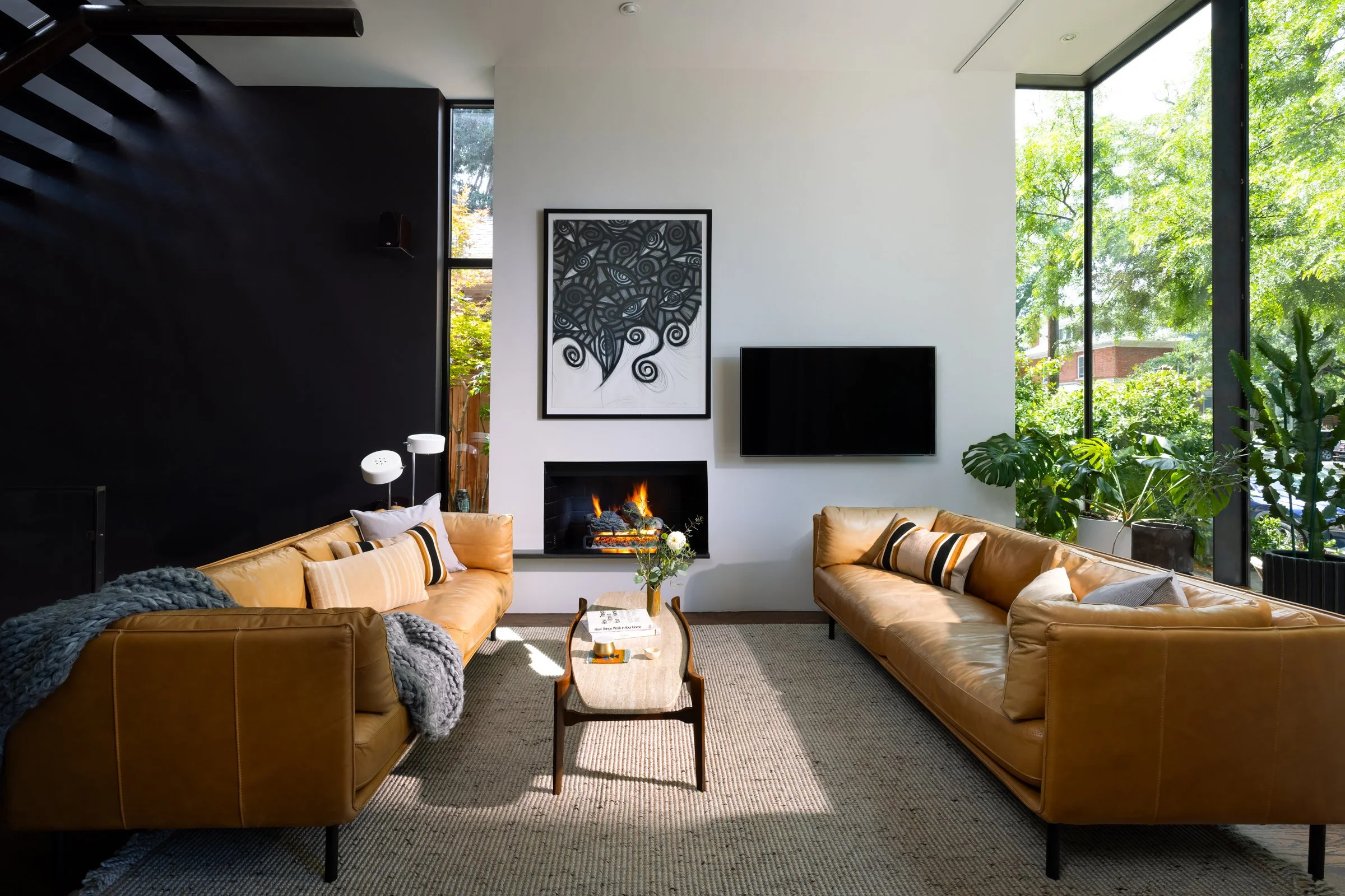 2448W32Ave_Living2.jpg