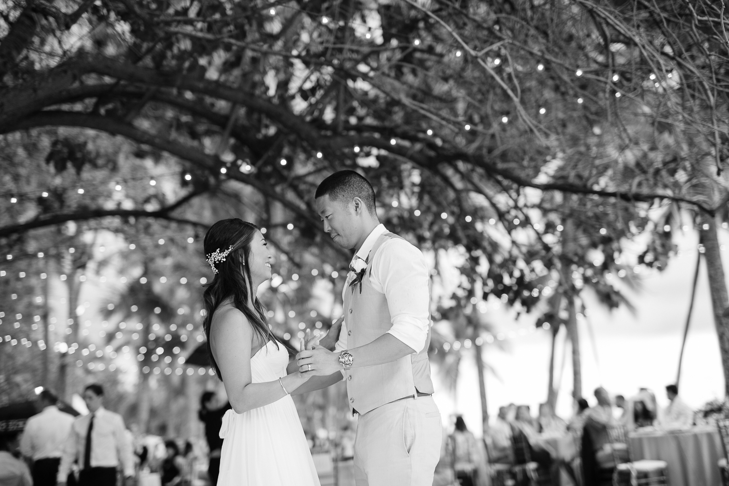 Hawaii Wedding Photographer-53.jpg