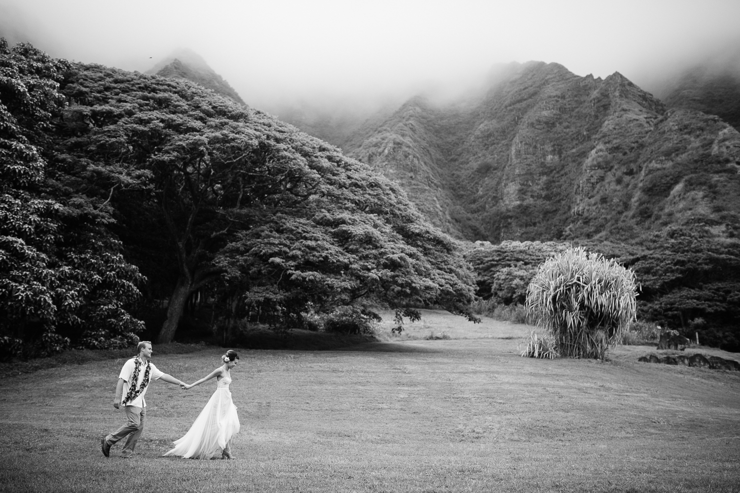 6_Bride + Groom Portraits - Alexis + James - Makai Creative-105.jpg