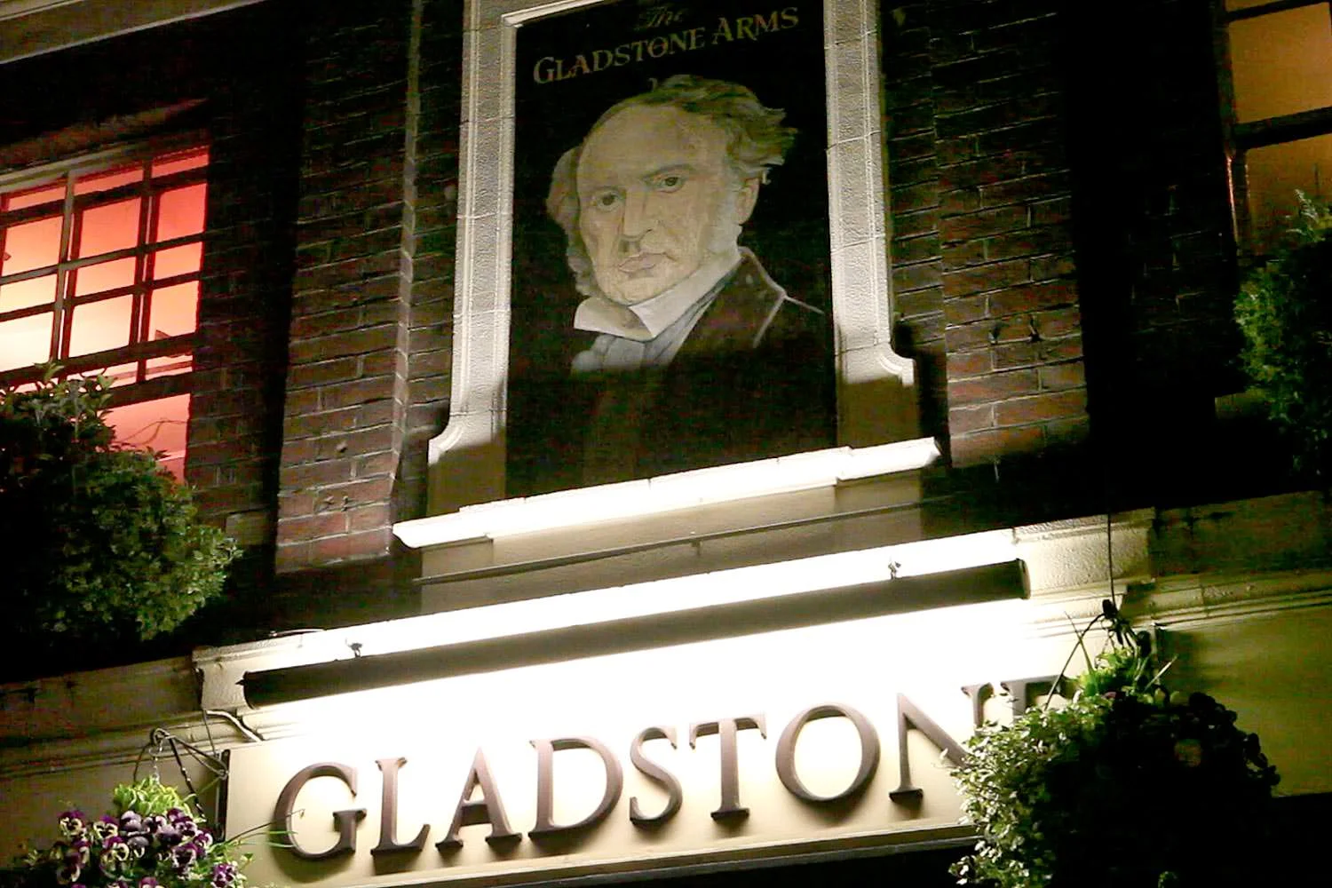 Gladstone-.jpg