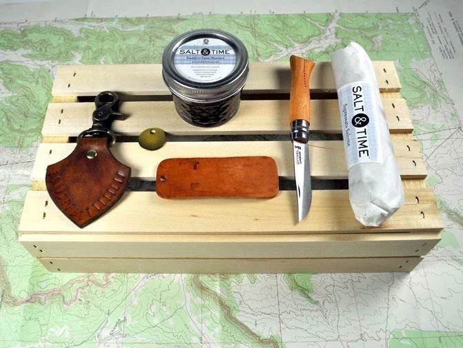 CanoeBox1-o.jpg