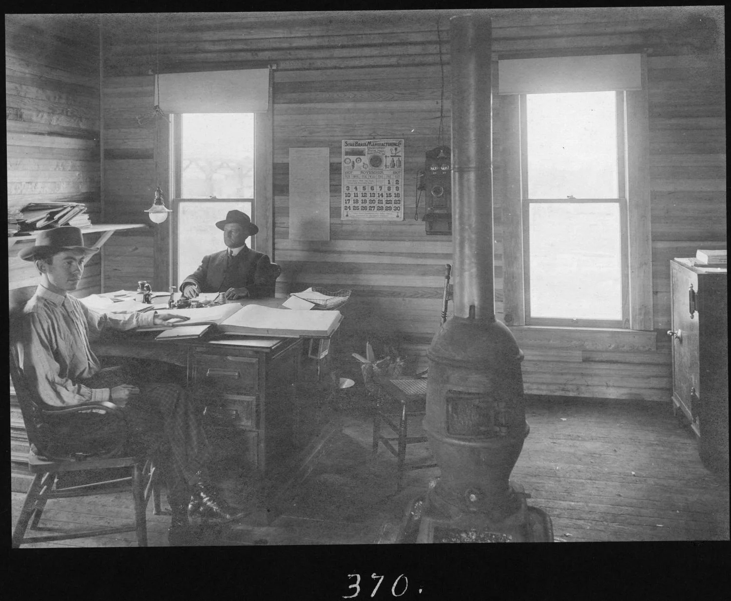 S. P. 370 W. J. Raef Texas South-Eastern Office