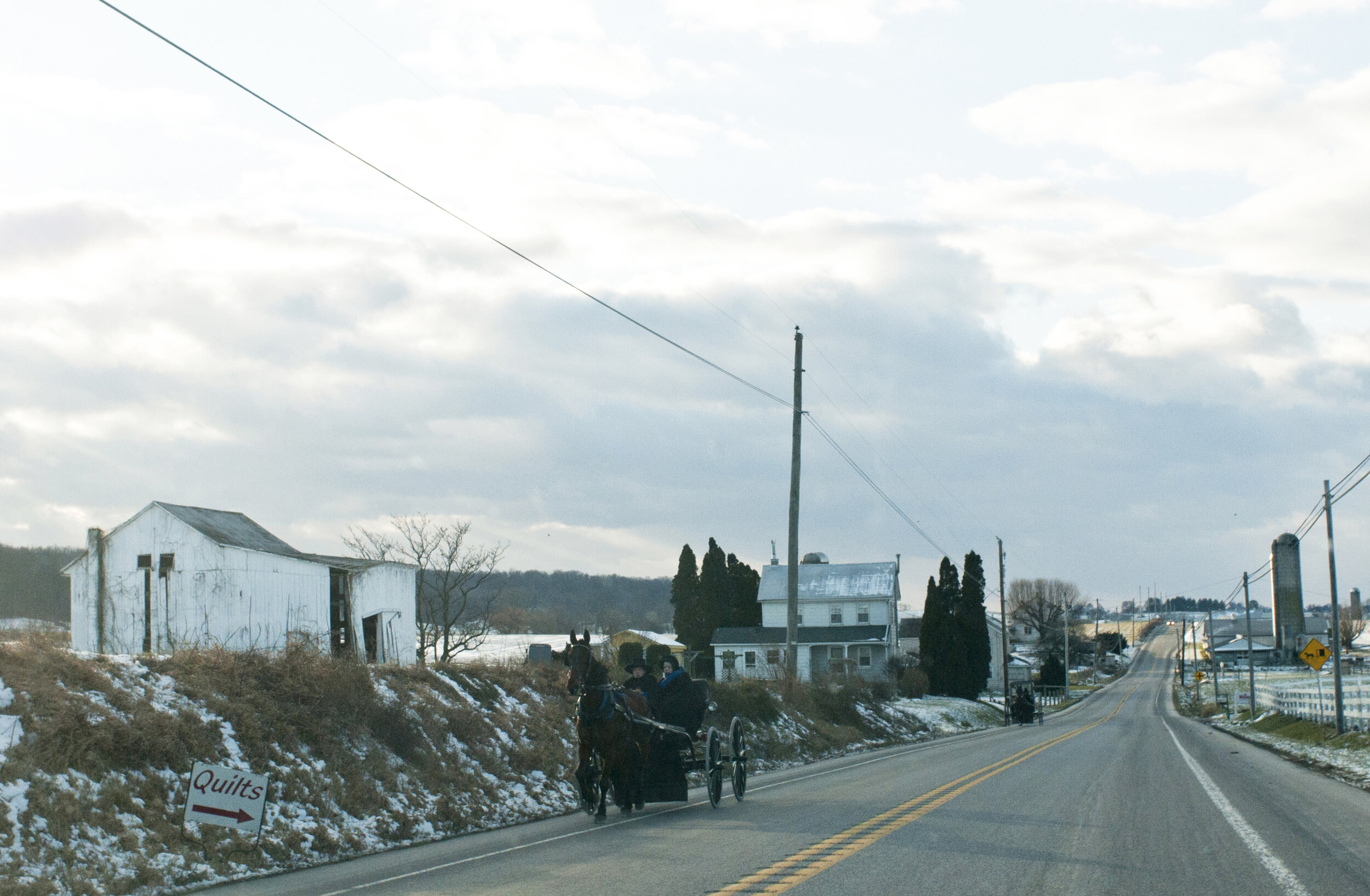  Intercourse, Pennsylvania, Amish Buggy 