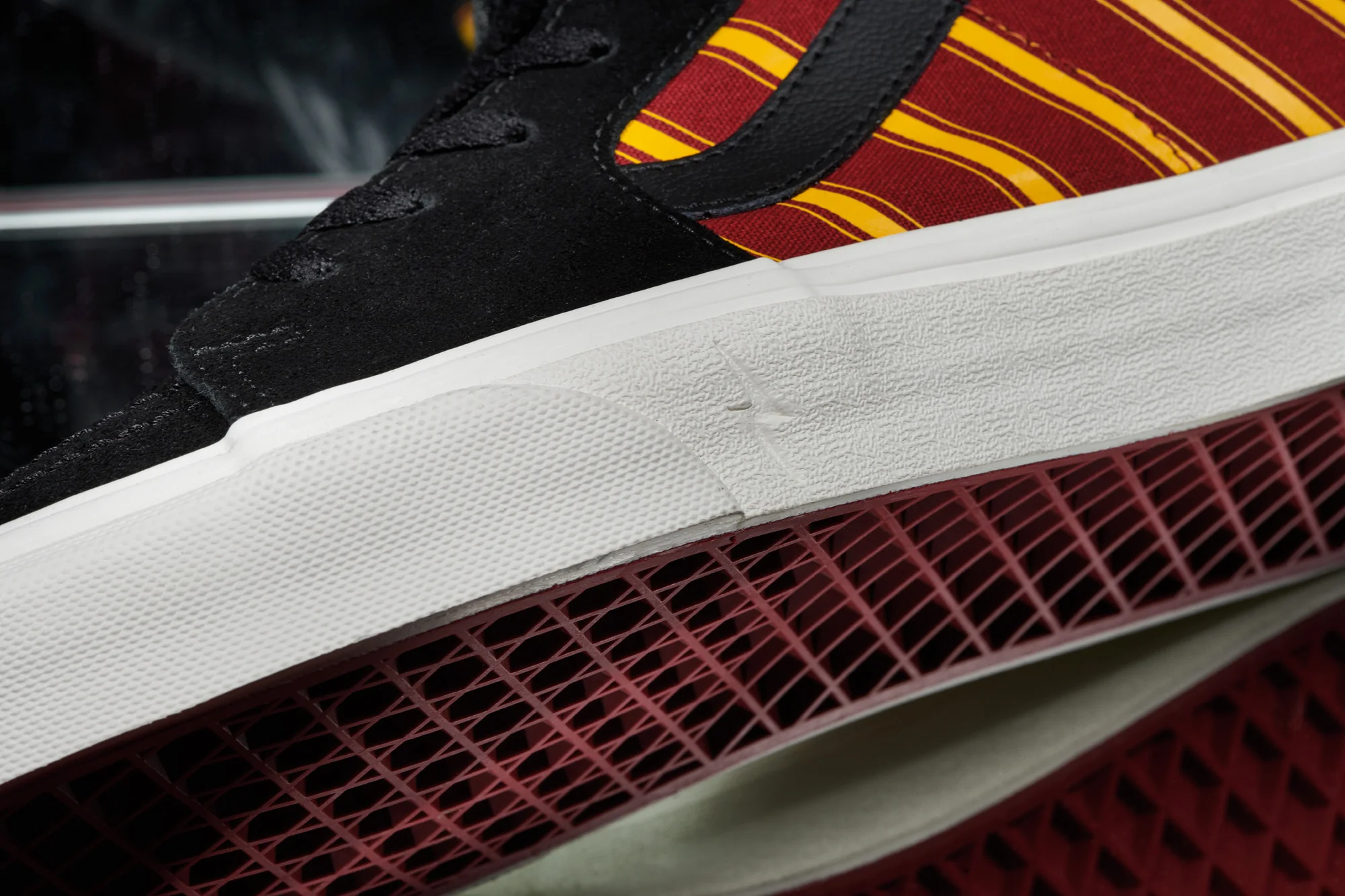 Vans x Harry Potter Gryffindor House
