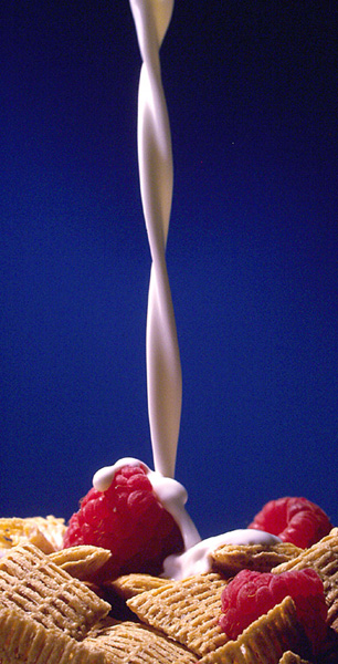 milk pour chex.jpg