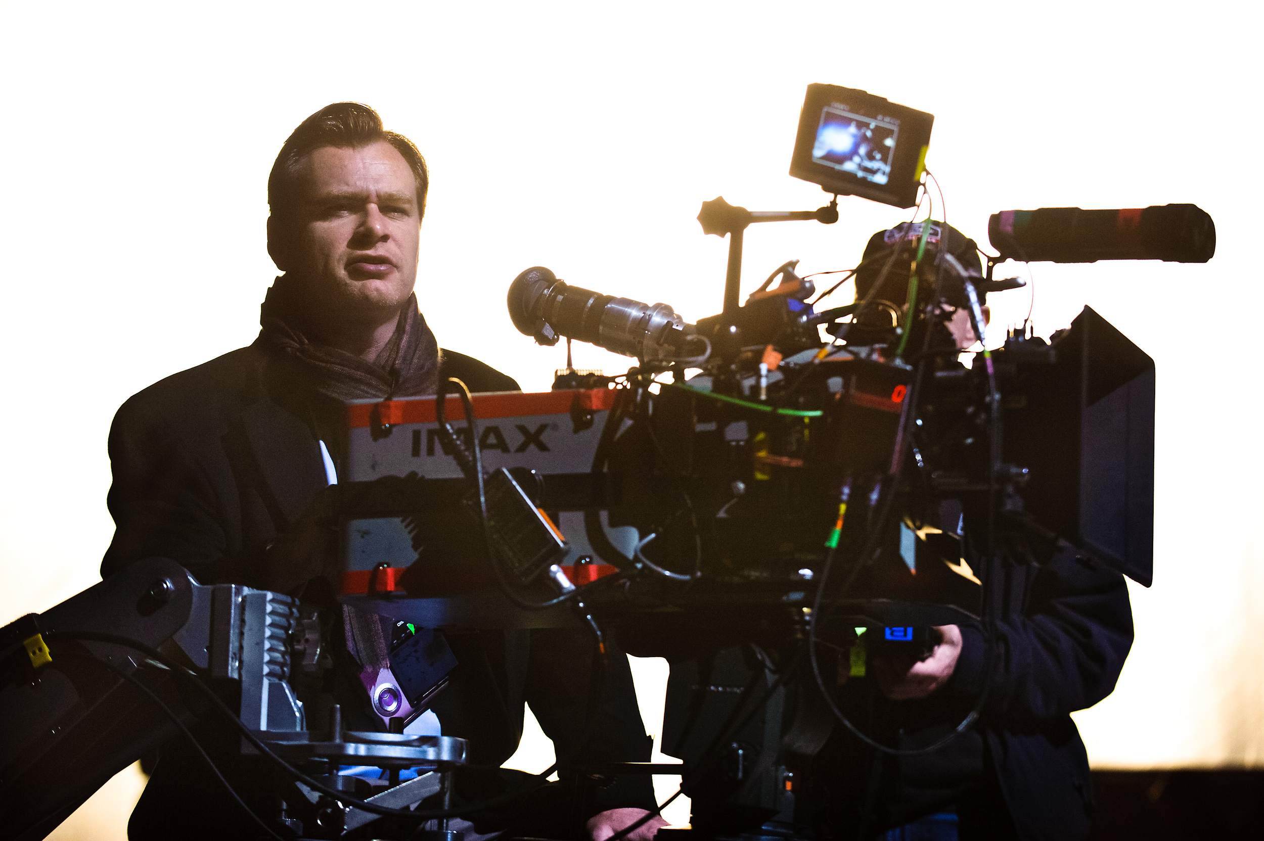 christopher-nolan-on-set.jpg