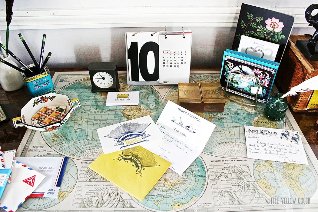 desk11.jpg