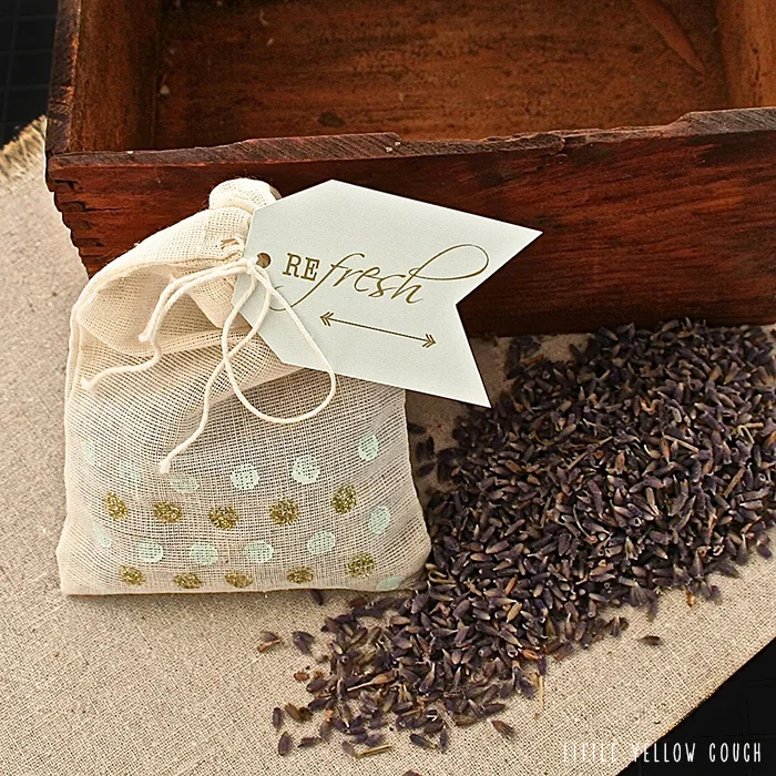 lavendersachet.jpg