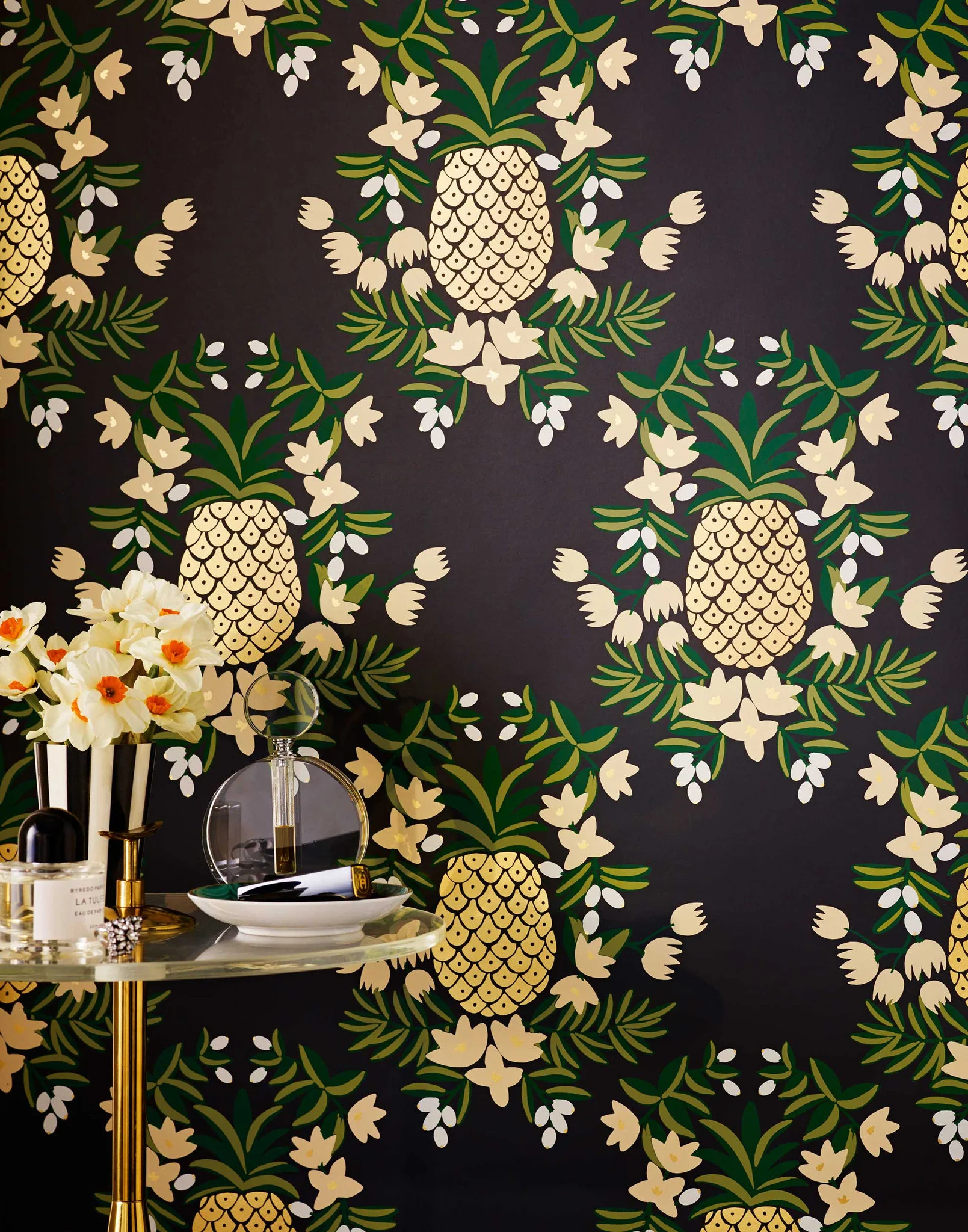 " Pineapple " in ebony by Rifle Paper Co ., for Hygee & West
