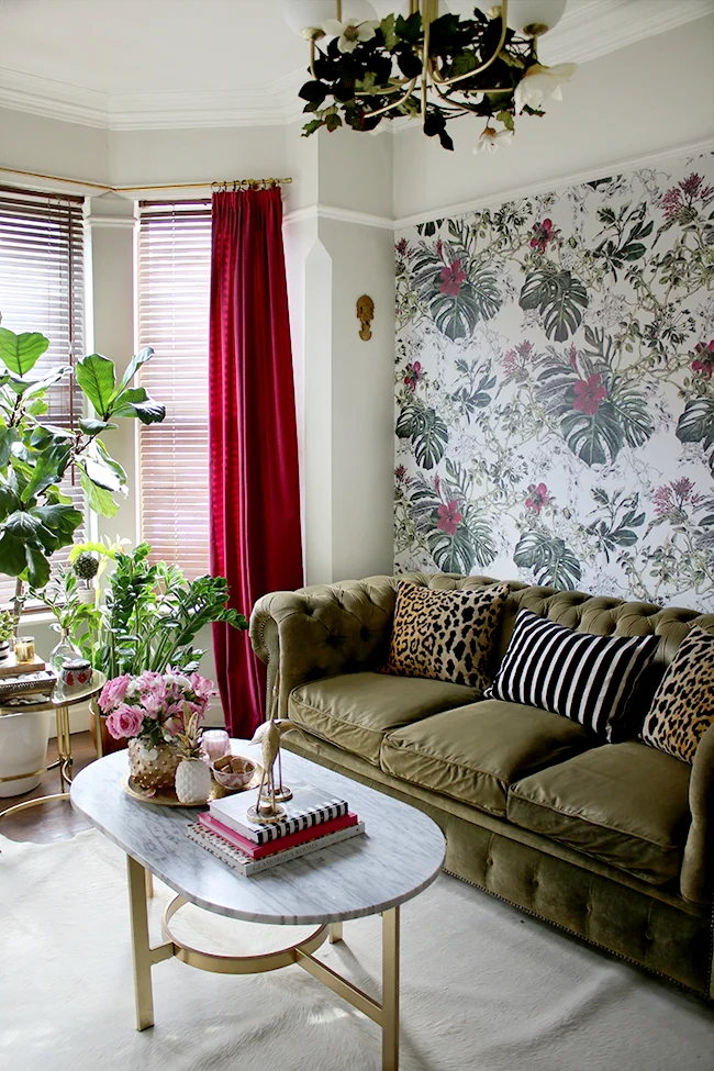 Photography provided by Swoonworthy - Living Room
