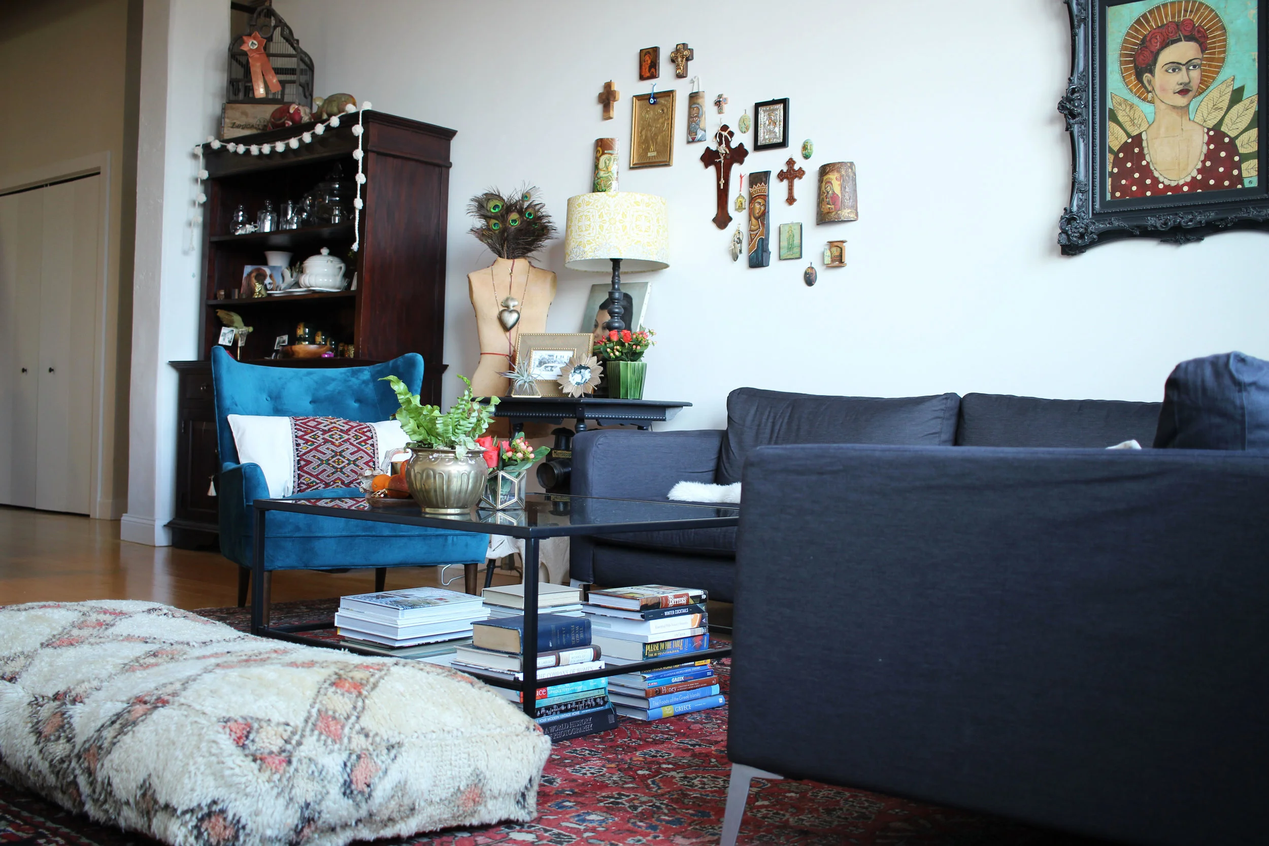 Karen's Living Room : Frida by Jane Spakowsky