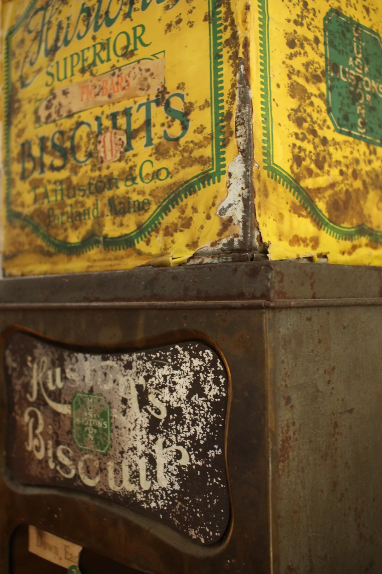 Zandra's Huston Biscuit Boxes