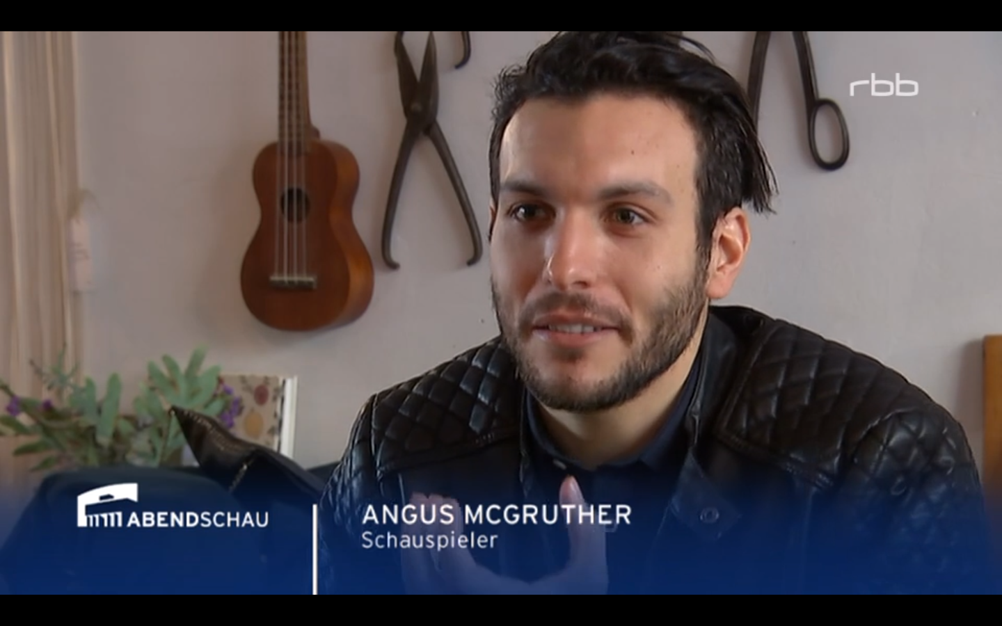 ANGUS ON BERLIN'S 'ABENDSCHAU'